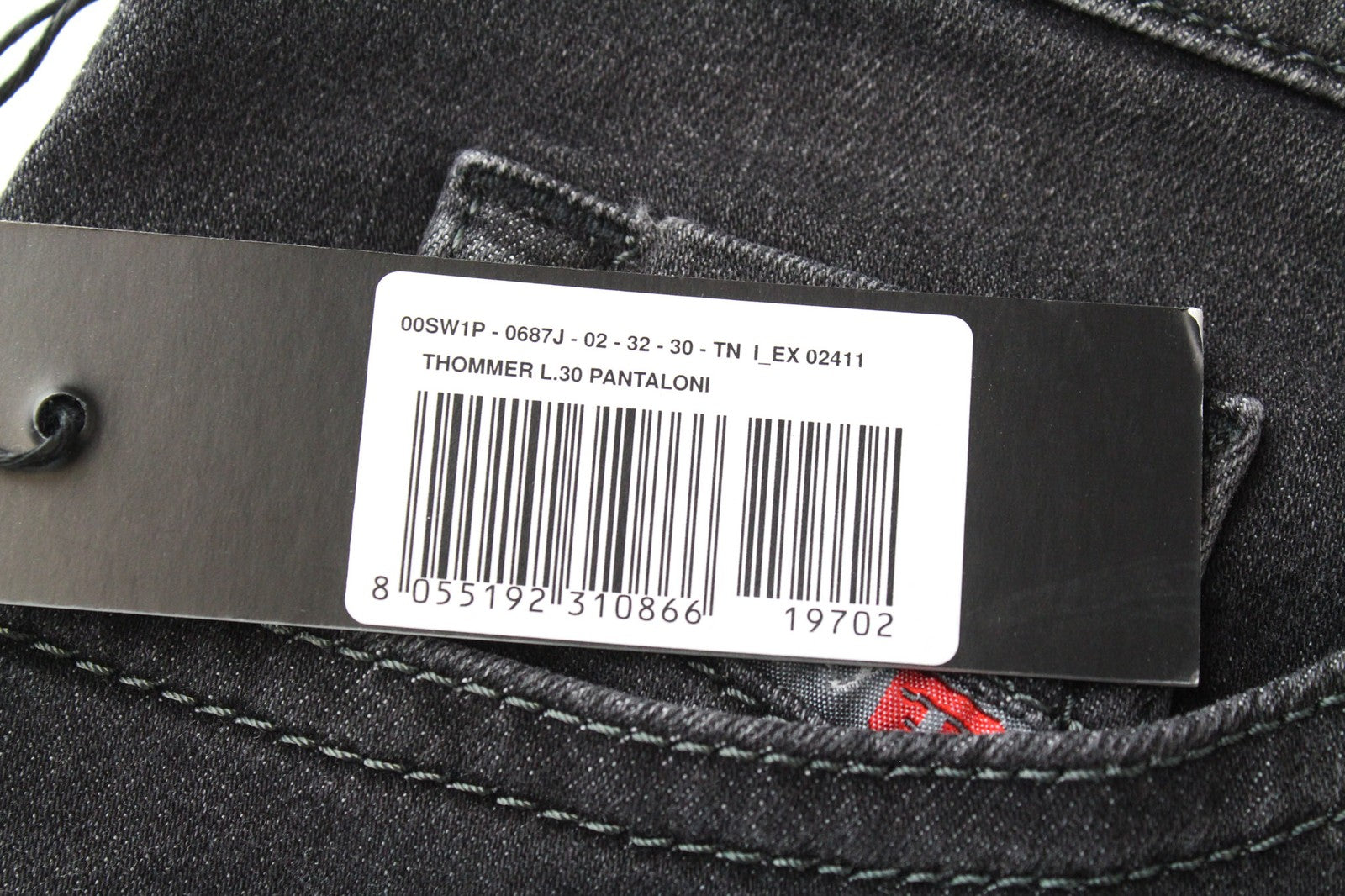 DIESEL Thommer 0687J vyriški džinsai W32/L30 tamsiai pilki tamprūs medvilniniai Slim-Skinny džinsai 