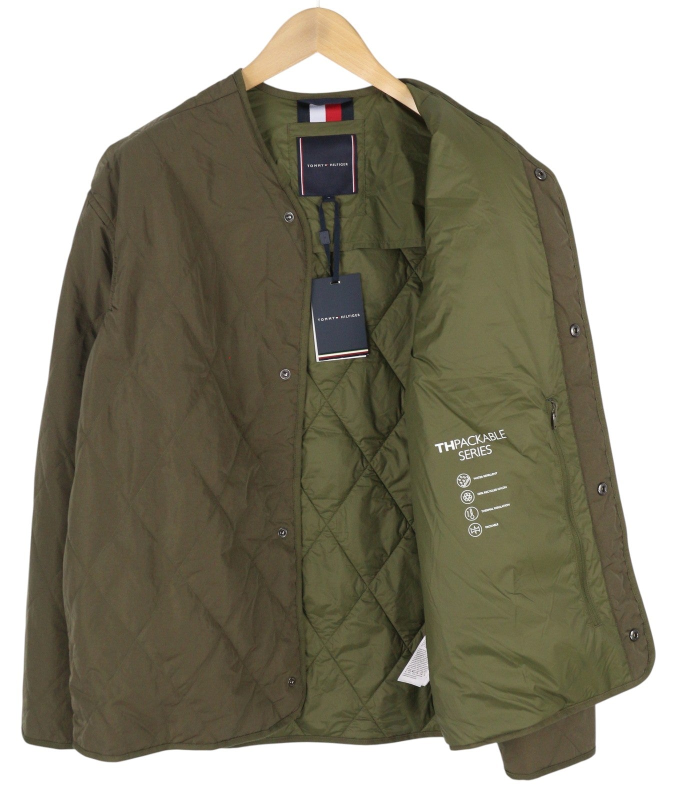 TOMMY HILFIGER supakuota perdirbto linijinio audinio vyriška striukė M, chaki spalvos, žalia, paminkštinta, rekomenduojama kaina – 239 € 