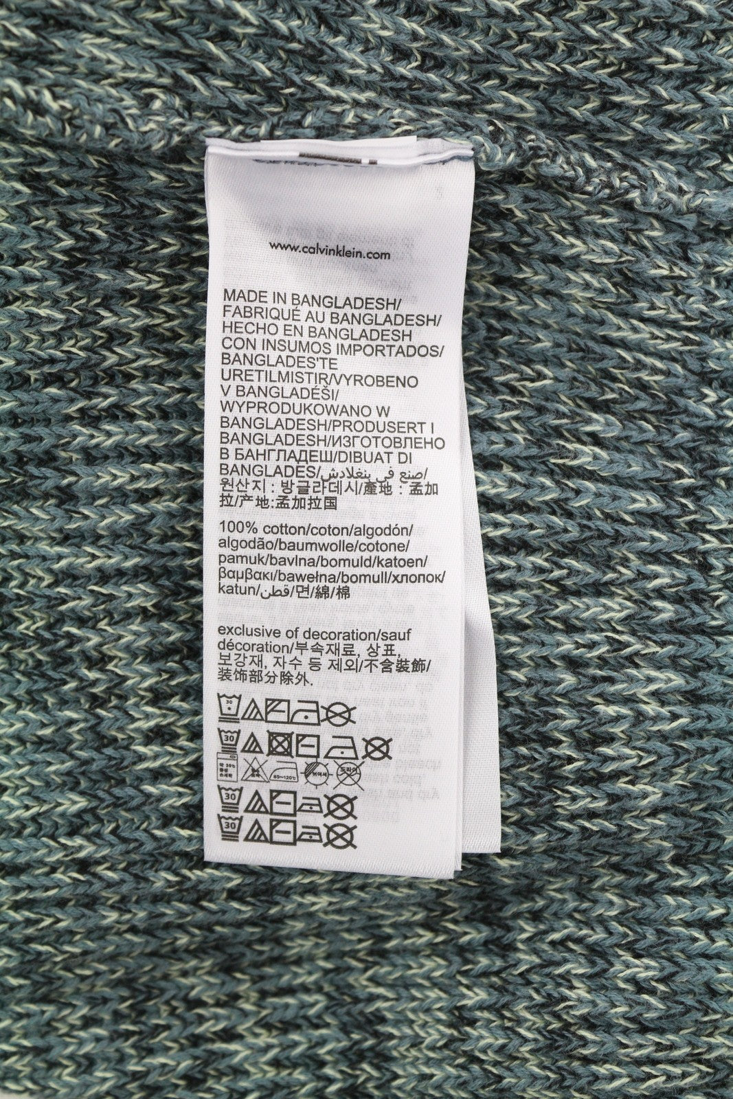 CALVIN KLEIN susukto siūlų kardiganas vyrams, XL dydžio, įvairiaspalvis, su sagomis, rekomenduojama kaina – 129 € 