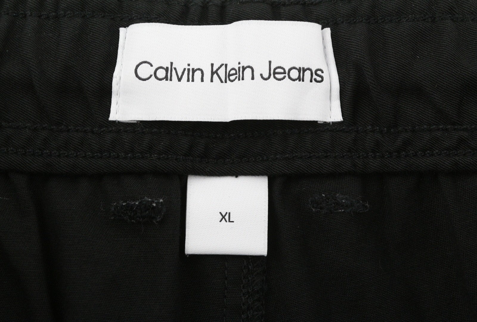CALVIN KLEIN vyriškos tiesios krovininės kelnės, XL dydžio, juodos, su užtaisytomis kišenėmis, įprasto kirpimo, tamsios 