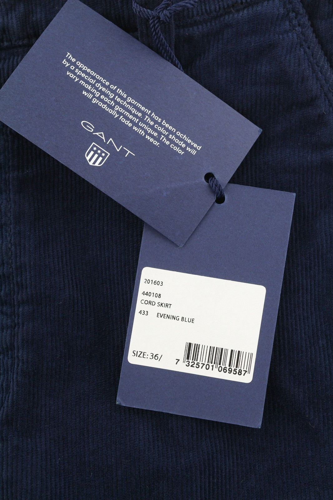 GANT moteriškas sijonas, EU36, tamsiai mėlynas velvetas, su užtrauktuku, kišenėmis, pieštuko formos, iki kelių.