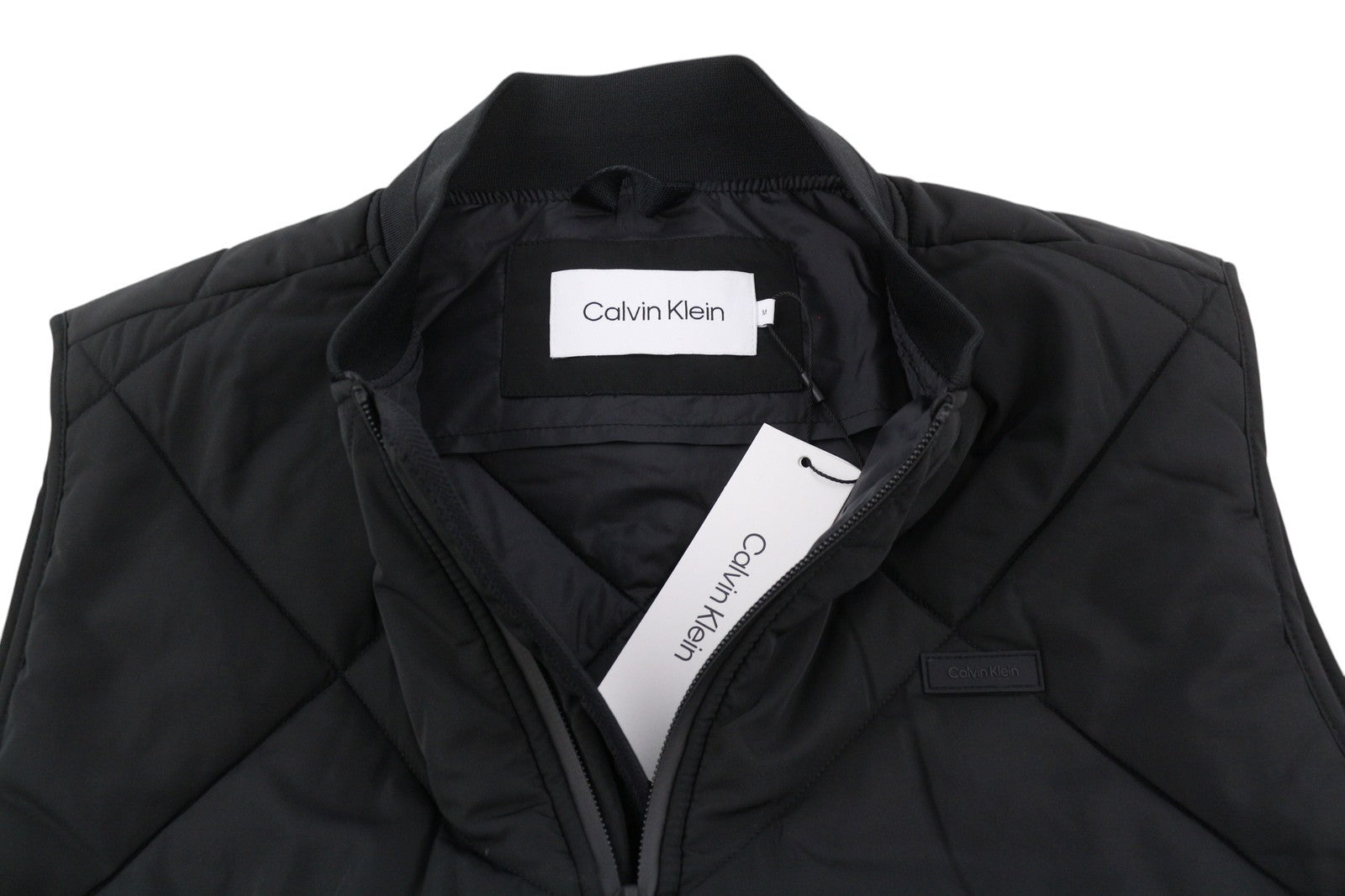 CALVIN KLEIN Signature Quilt vyriška liemenė M, juoda, paminkštinta bomber liemenė, rekomenduojama kaina – 279 USD 
