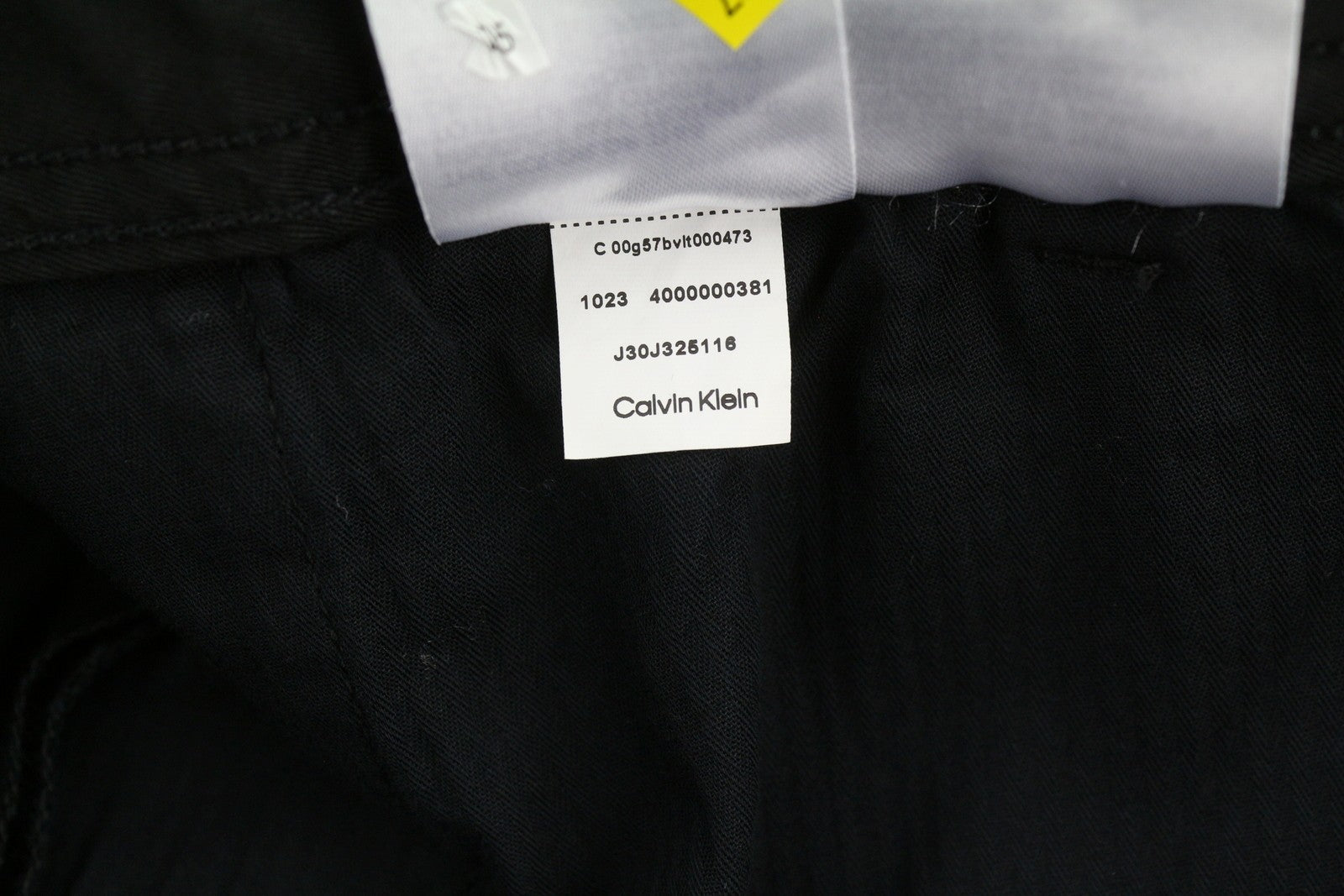 CALVIN KLEIN vyriškos tiesios krovininės kelnės, juodos, su užtaisytomis kišenėmis, įprasto kirpimo, tamsiai mėlynos 