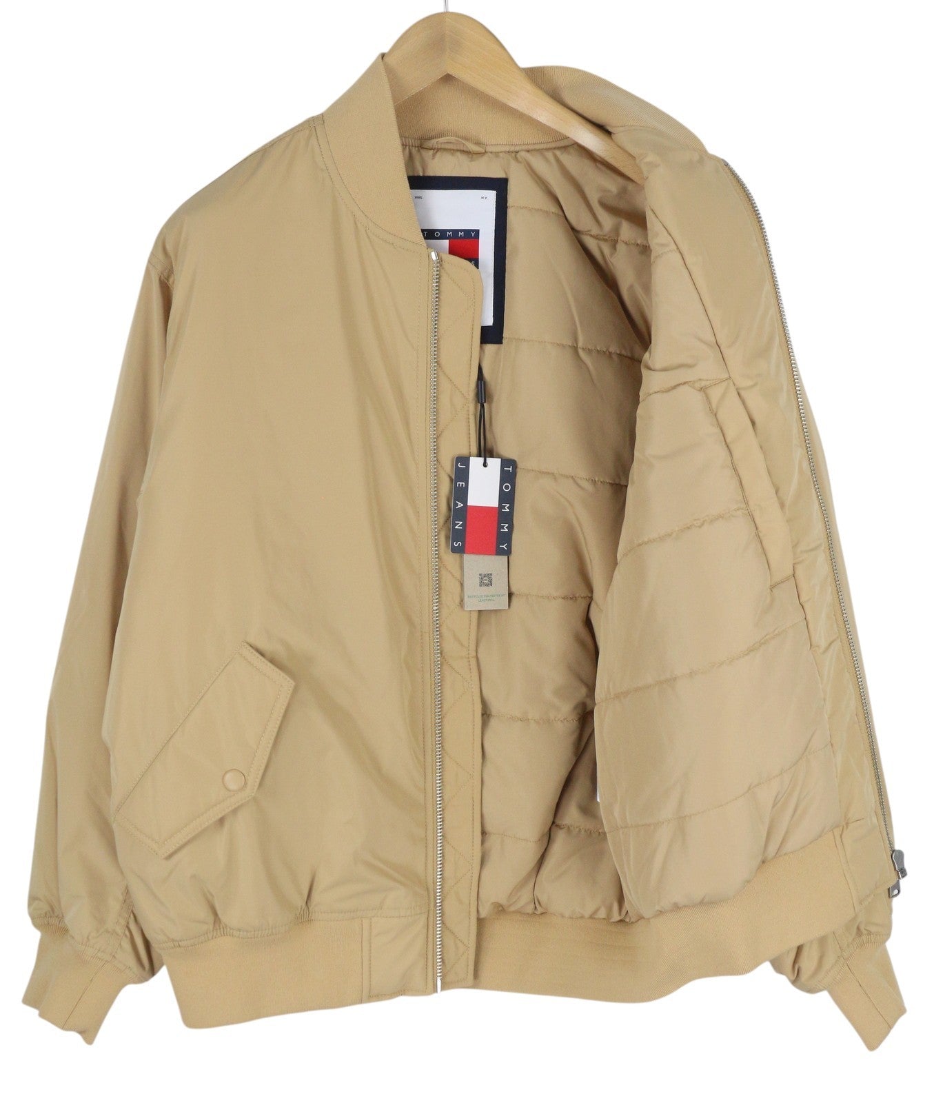 TOMMY HILFIGER Tjm Classics Bomber vyriška striukė XL dydžio, smėlio spalvos, su pamušalu ir užtrauktuku, rekomenduojama kaina – 209 € 