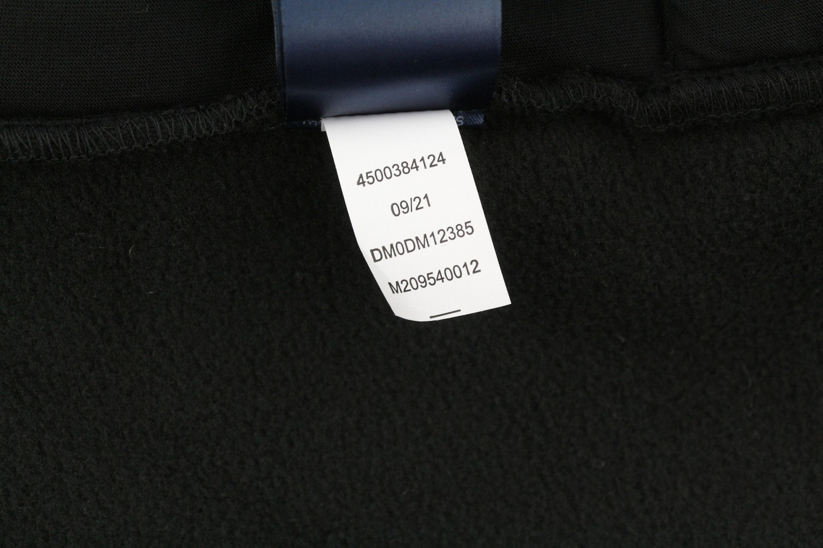 TOMMY HILFIGER Tjm Polar Zip vyriškas megztinis su XL dydžio juodu pūkuotu flisu, dideliu užtrauktuku 