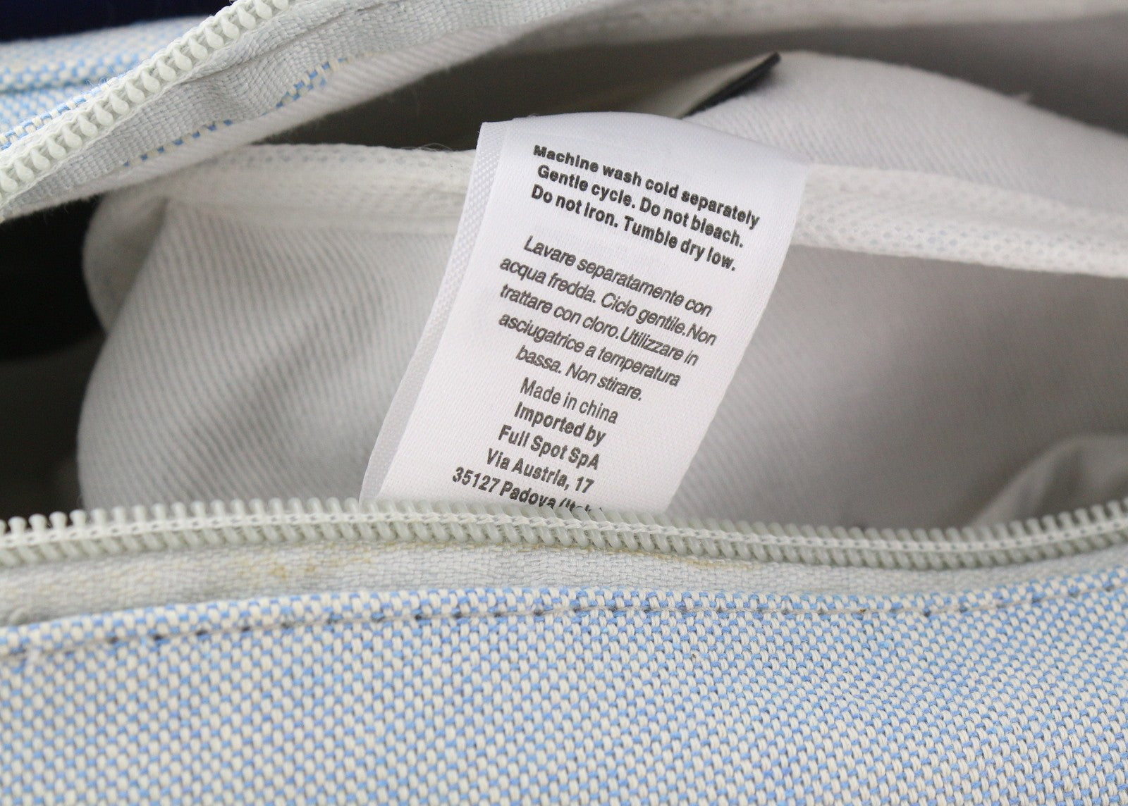 O BAG Chic moteriškas krepšys OS mėlynas dvigubomis rankenomis vidinis krepšys su kvadratiniu logotipu 