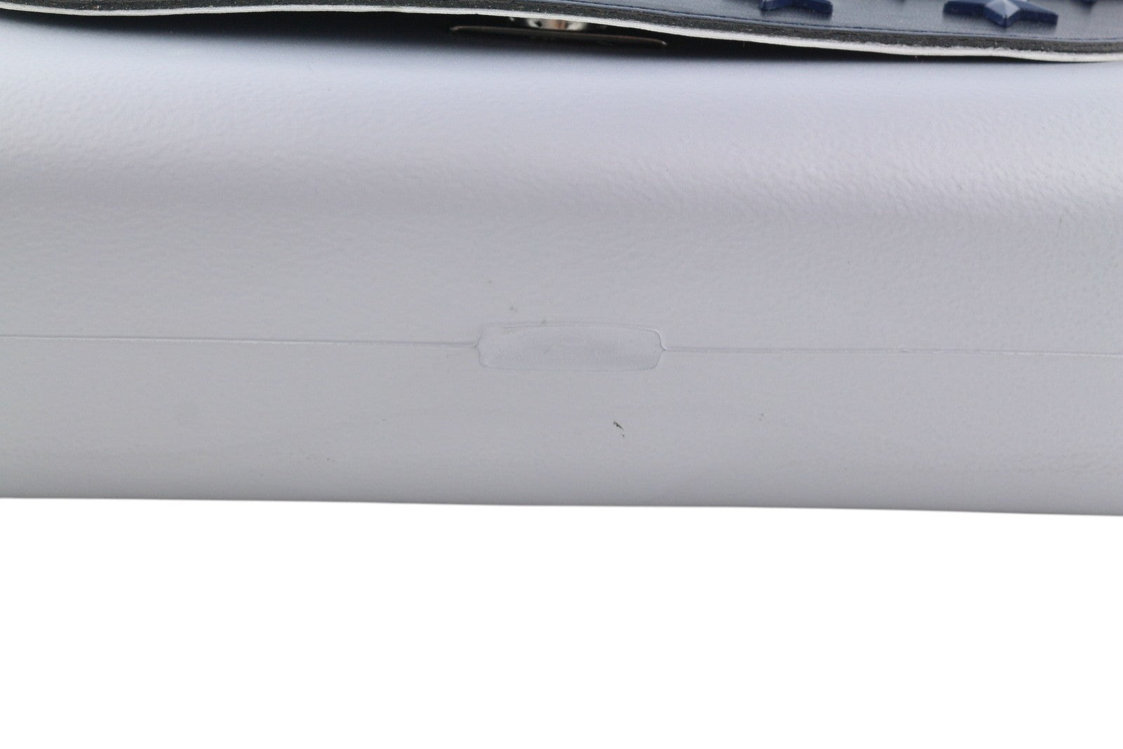 O BAG Glam moteriška rankinė OS pilka su žvaigždėmis ir detalėmis, užsegimas per petį viena rankena 