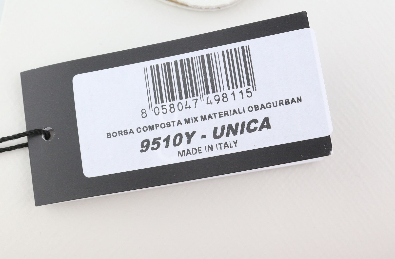 O BAG Urban Women Bag OS baltas krepšys su dvigubomis rankenomis, raštuotas vidinis krepšys trapecijos formos... 