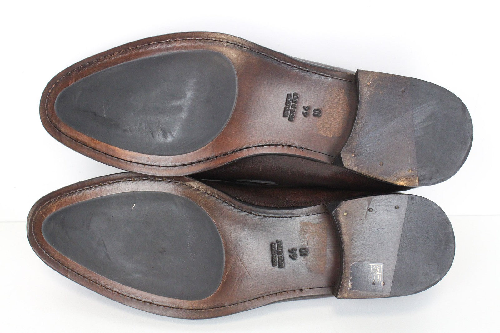 SUITSUPPLY vyriški tamsiai rudi mokasinai su kutais, EU44, užsegami oficialūs odiniai bateliai 