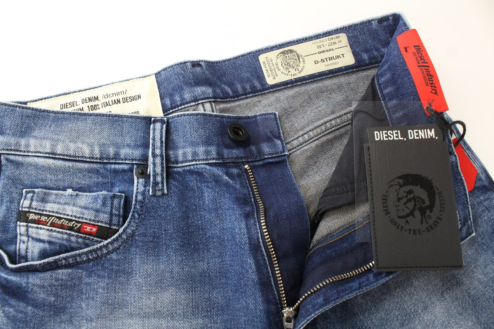 DIESEL D-Strukt 081AQ vyriški mėlyni džinsai su dirbtiniu gobtuvu, W27/L32 berniukams, siaurėjantys 