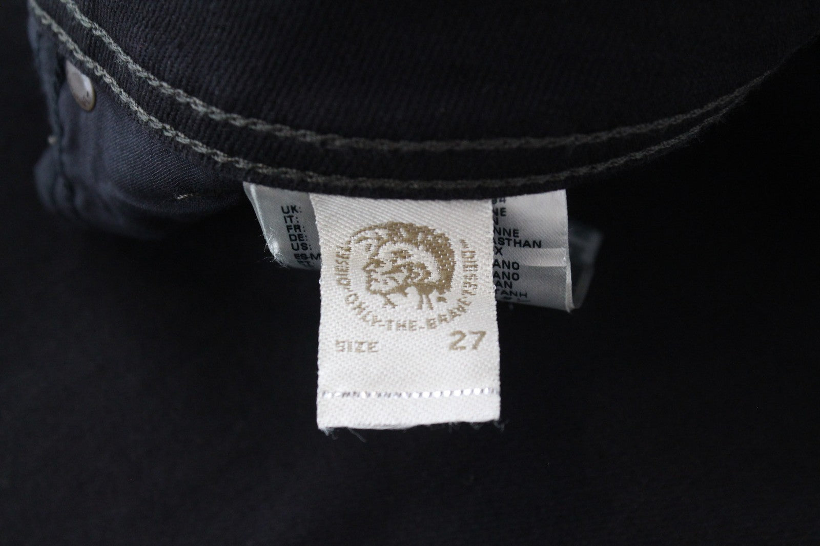 DIESEL Waykee 0886Z vyriški juodi tiesūs džinsai W27/L32 tamprūs su sagomis berniukams 