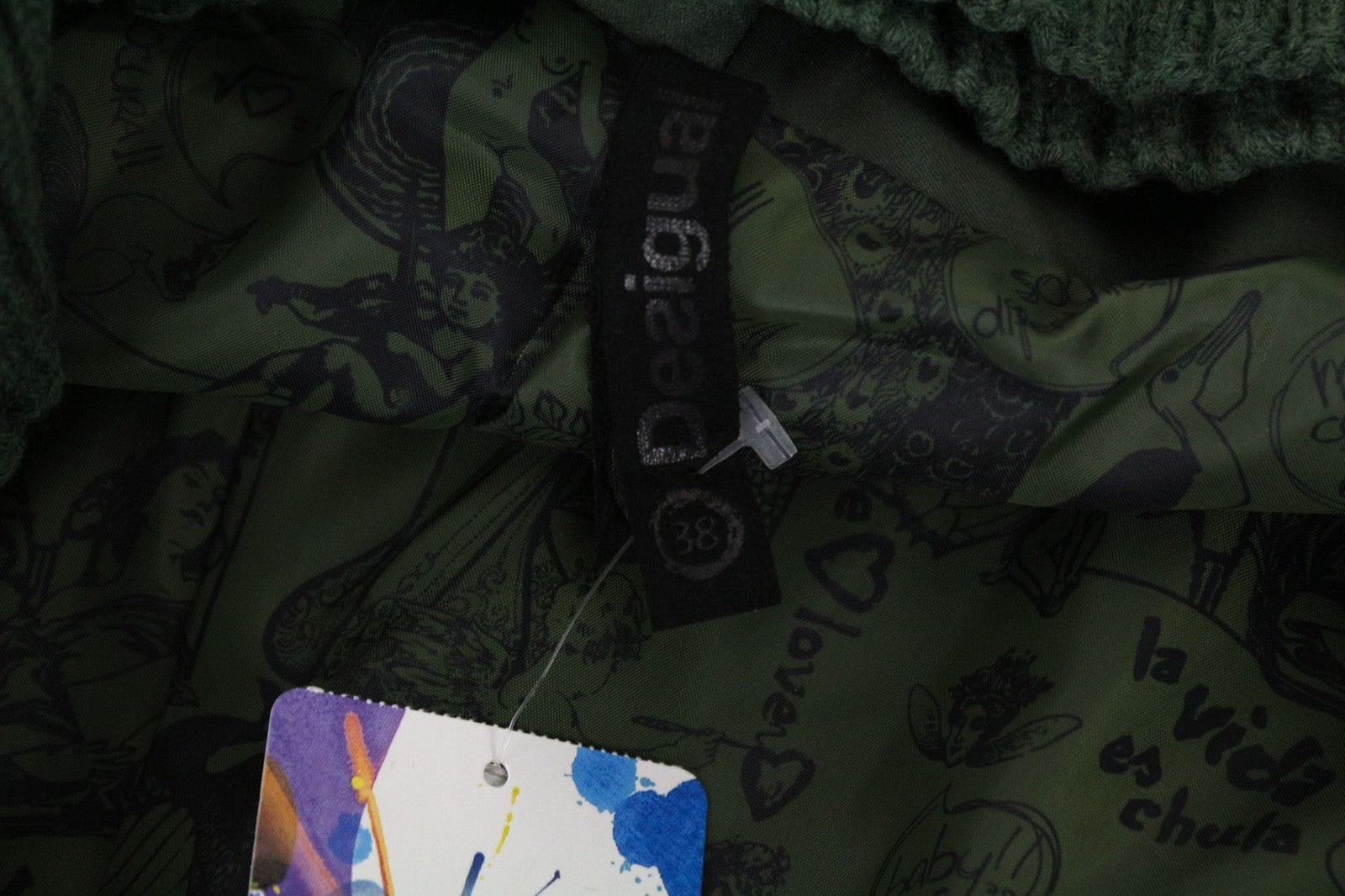 DESIGUAL Madrid moteriškas švarkas, 38 m., žalias, su diržu, vienaeilis, su užtrauktuku ir pamušalu. 