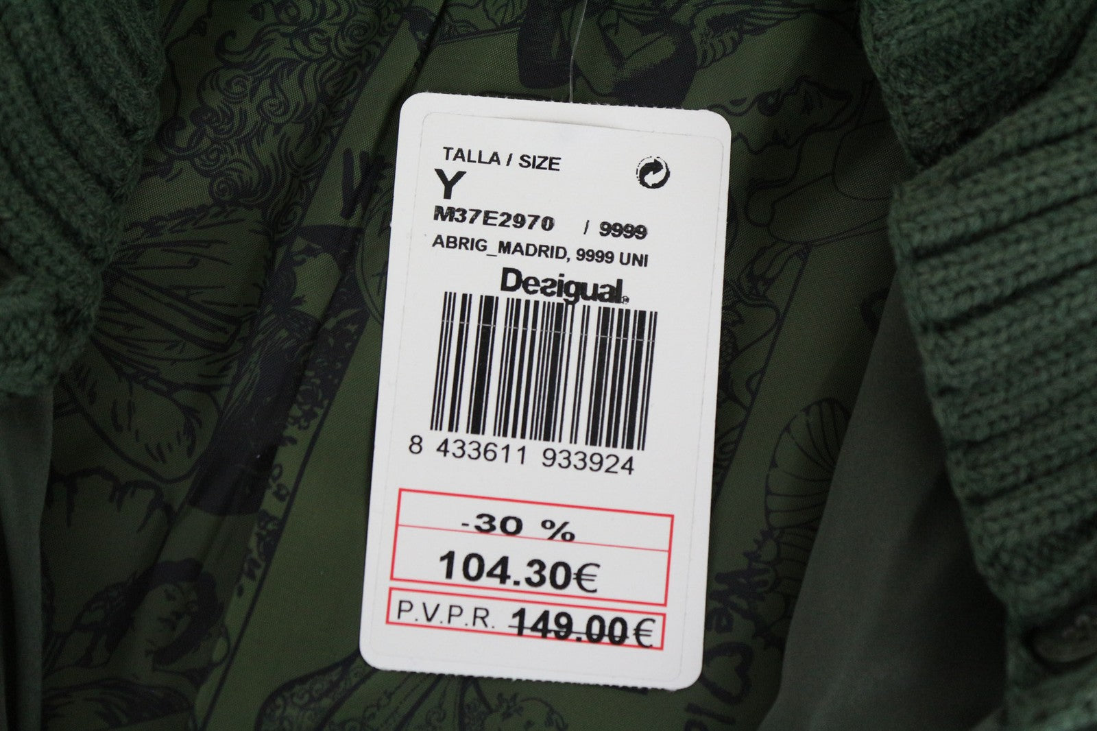 DESIGUAL Madrid moteriškas švarkas, 38 m., žalias, su diržu, vienaeilis, su užtrauktuku ir pamušalu. 