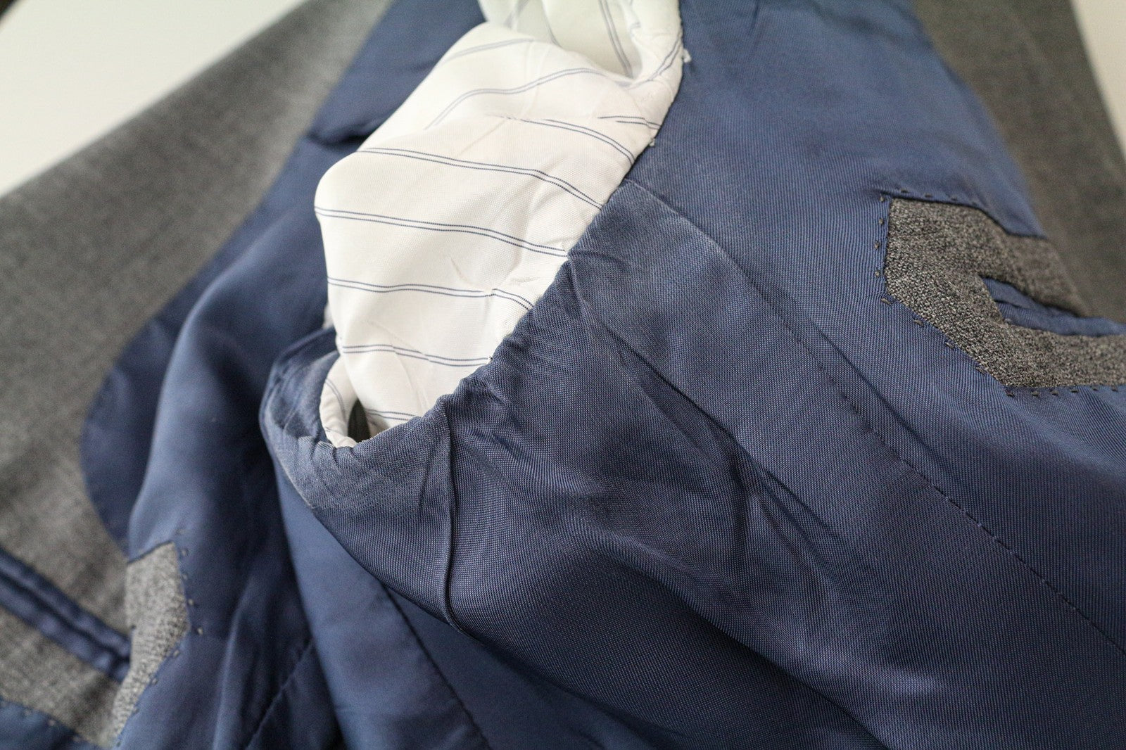 SUITSUPPLY Lazio vyriškas švarkas UK40R kaimiškas atogrąžų pilkas grynos vilnos plonas melanžas 