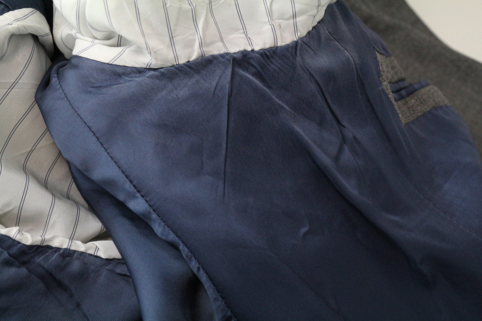 SUITSUPPLY Lazio vyriškas švarkas UK40R kaimiškas atogrąžų pilkas grynos vilnos plonas melanžas 