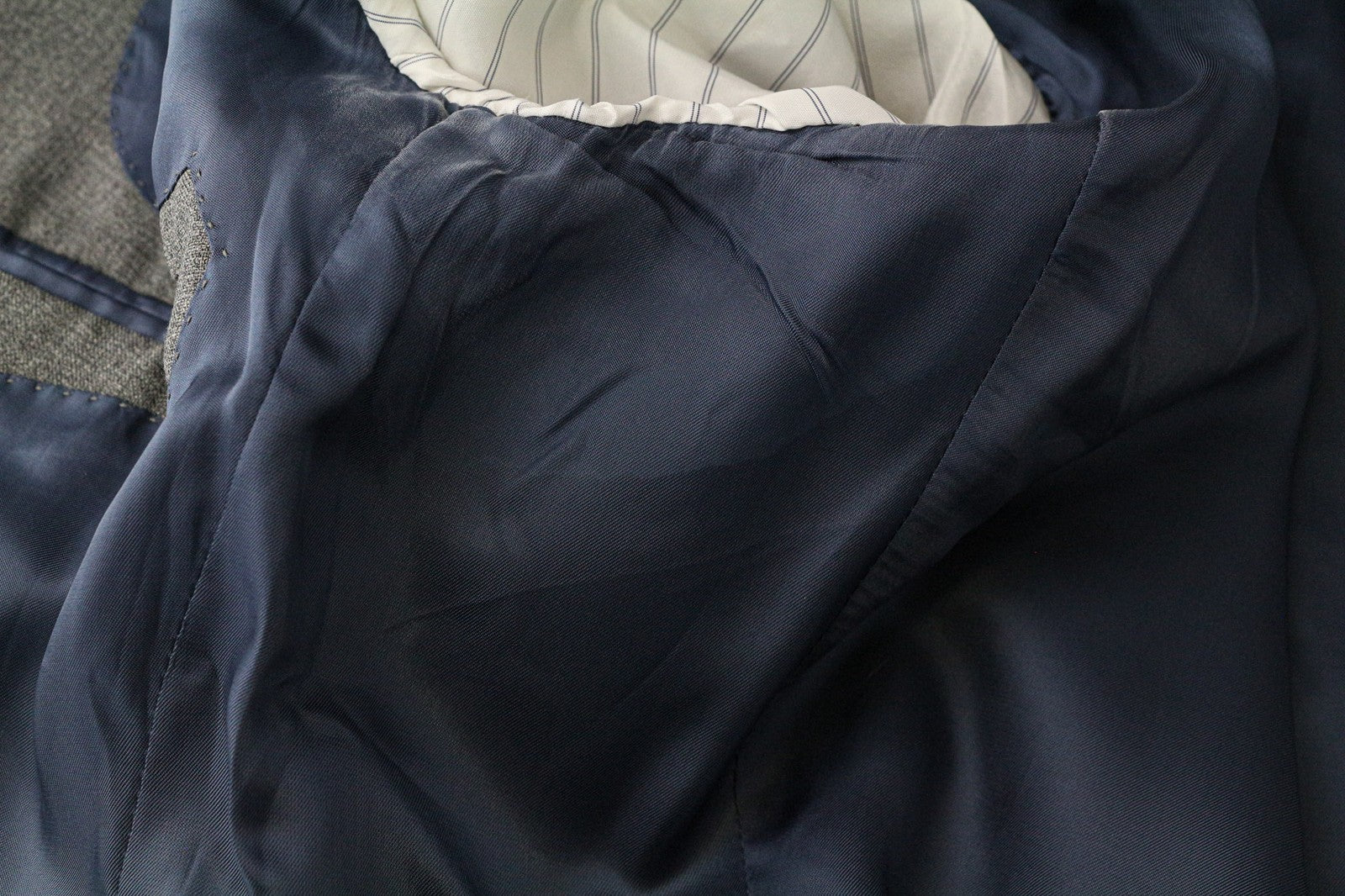 SUITSUPPLY Lazio vyriškas švarkas UK40R kaimiškas atogrąžų pilkas grynos vilnos plonas melanžas 