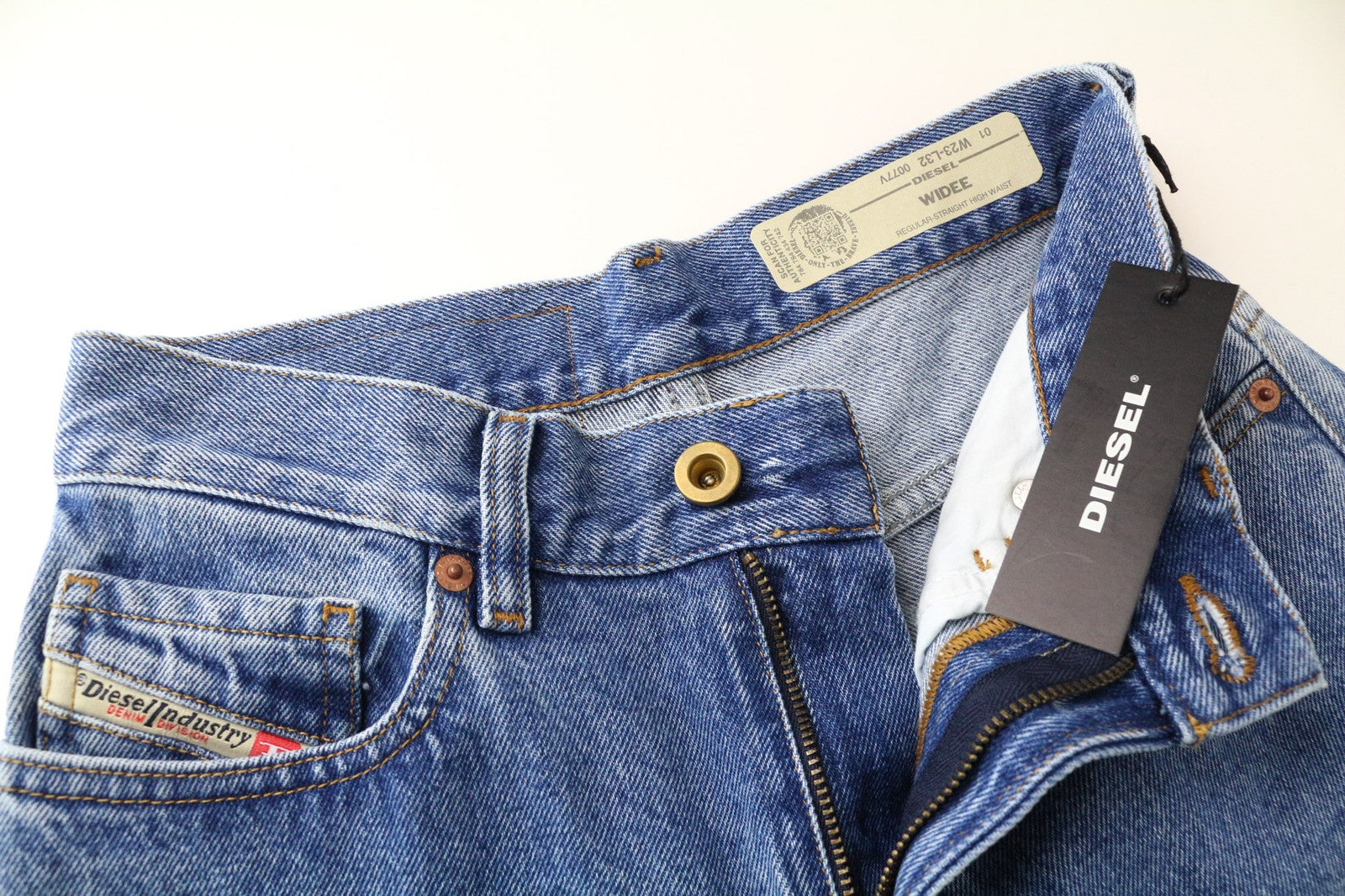 DIESEL Widee 0077V Women's Jeans W23/L32 Blue Girls Regular Straight Stretch