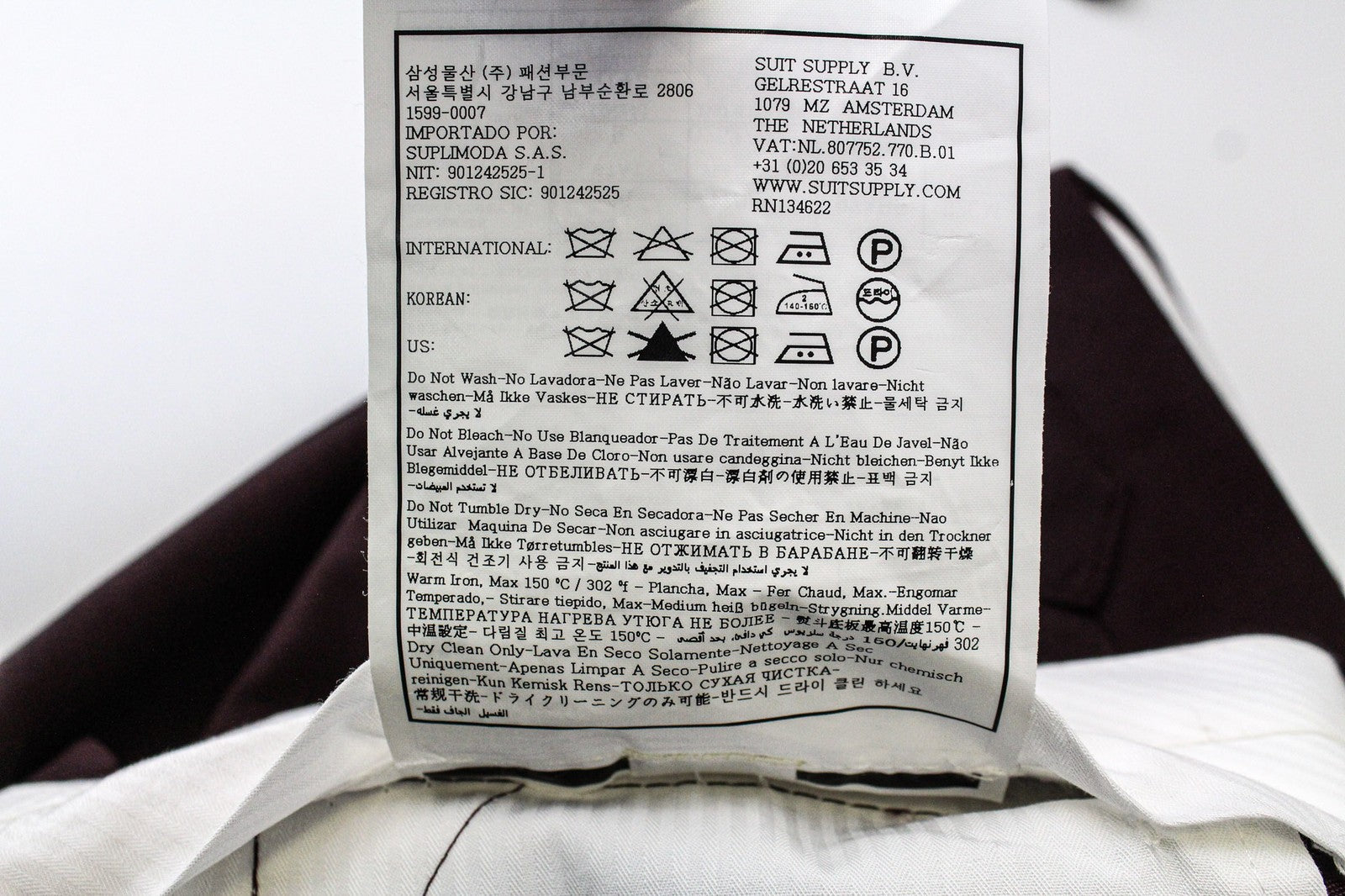 „SUITSUPPLY Vigo“ vyriškos UK36R kelnės su violetinėmis vilnonėmis moheros kelnėmis, klasikinėmis klostuotomis priekinėmis dalimis. 