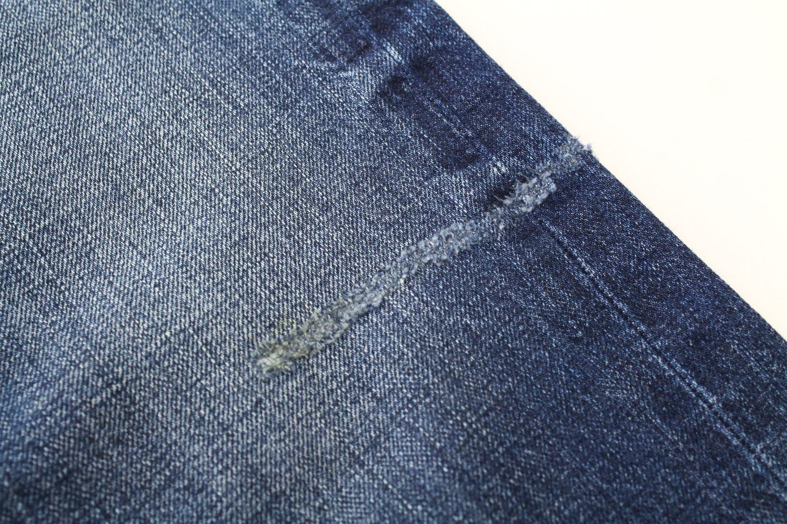 DIESEL Aryel 080AH Women's W24/L32 Jeans Straight Blue Pure Cotton Ripped Girls