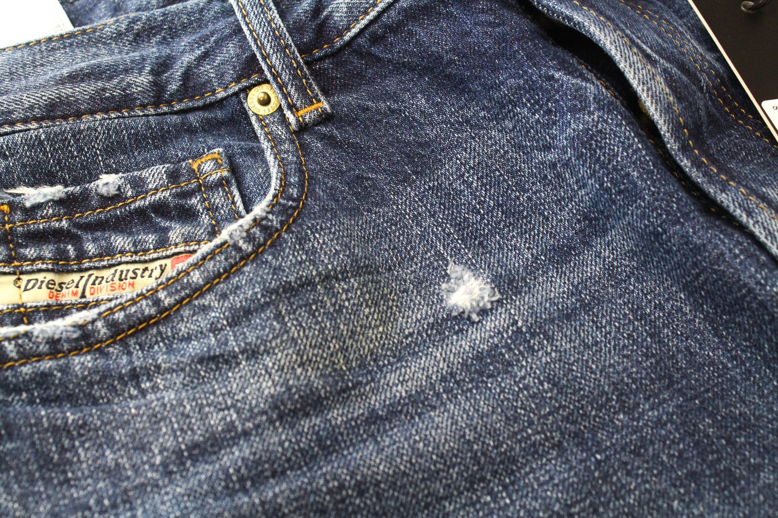 DIESEL Aryel 080AH Women's W24/L32 Jeans Straight Blue Pure Cotton Ripped Girls