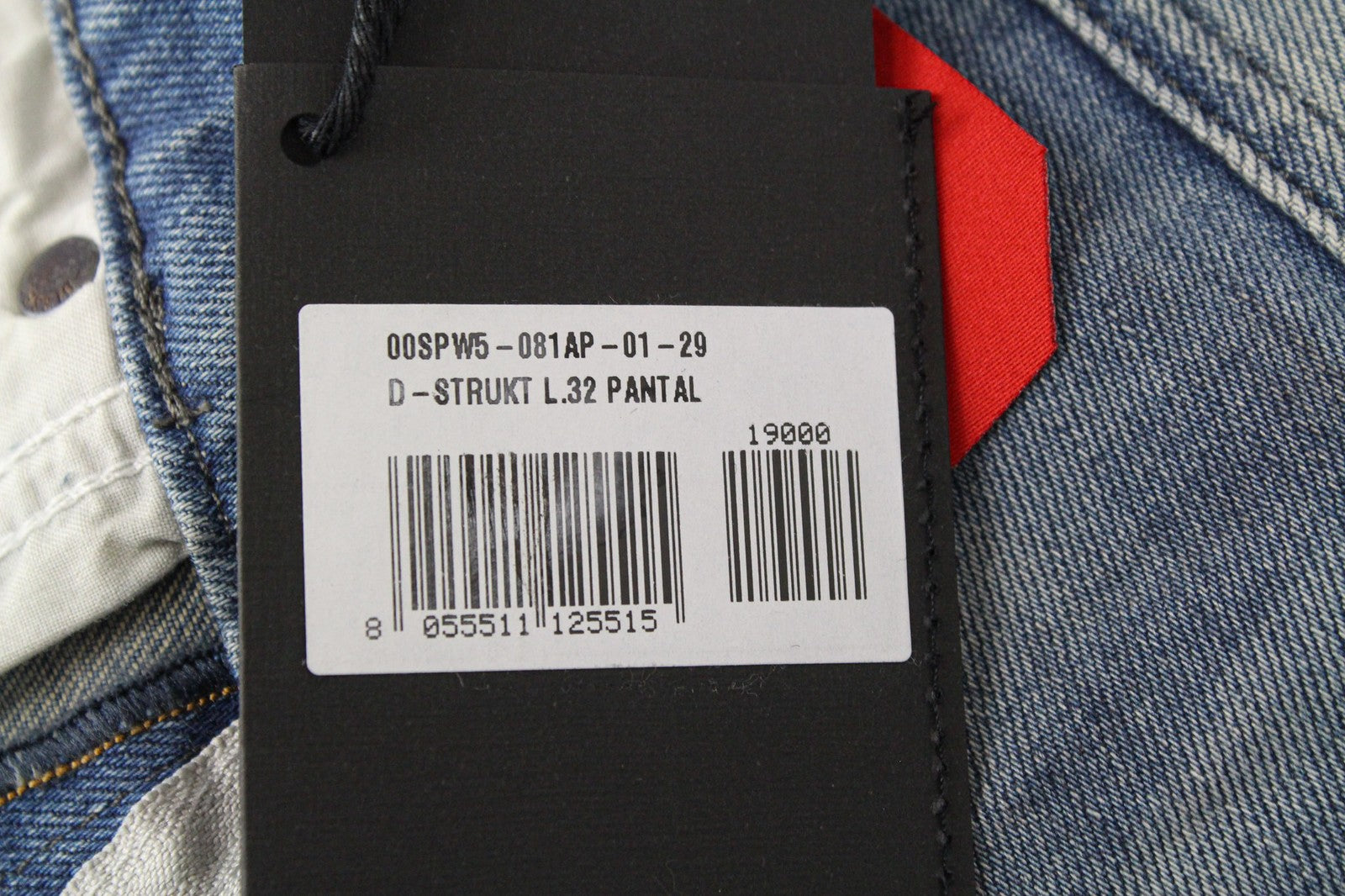 DIESEL D-Strukt 081AP vyriški W29/L32 džinsai su apnašomis, siaurėjančiu kirpimu, tamprūs, mėlyni 