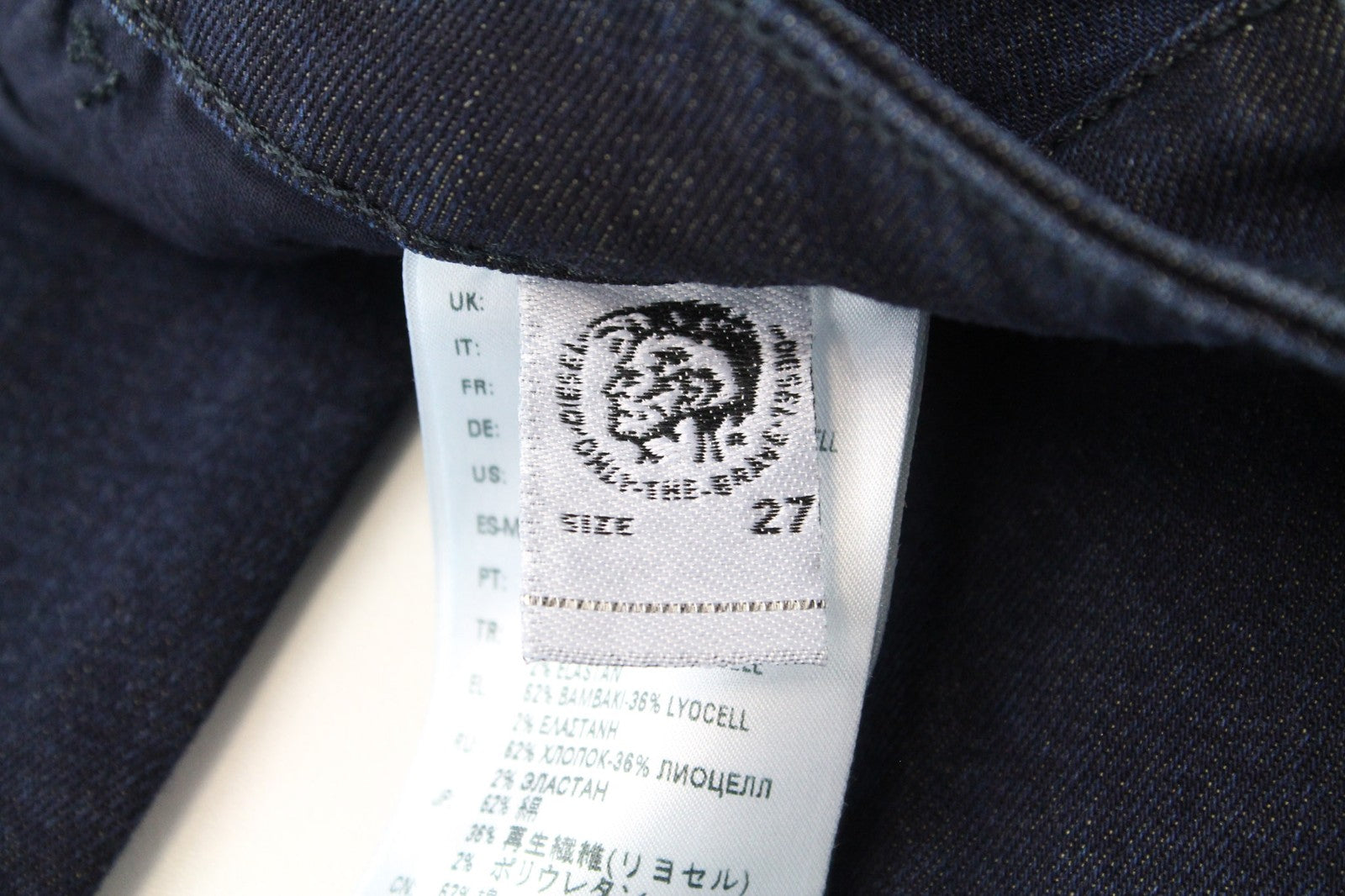 DIESEL D-Bazer 084LC vyriški W27/L30 džinsai tamsiai mėlyni, siaurėjantys, tamprūs su sagomis 