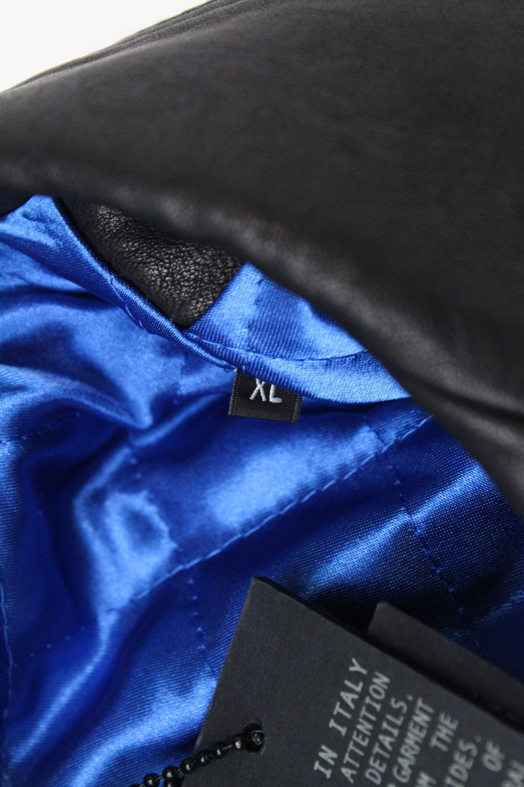 REPLAY juoda odinė vyriška striukė XL dydžio su pamušalu ir užtrauktuku, klasikinė, RRP499 