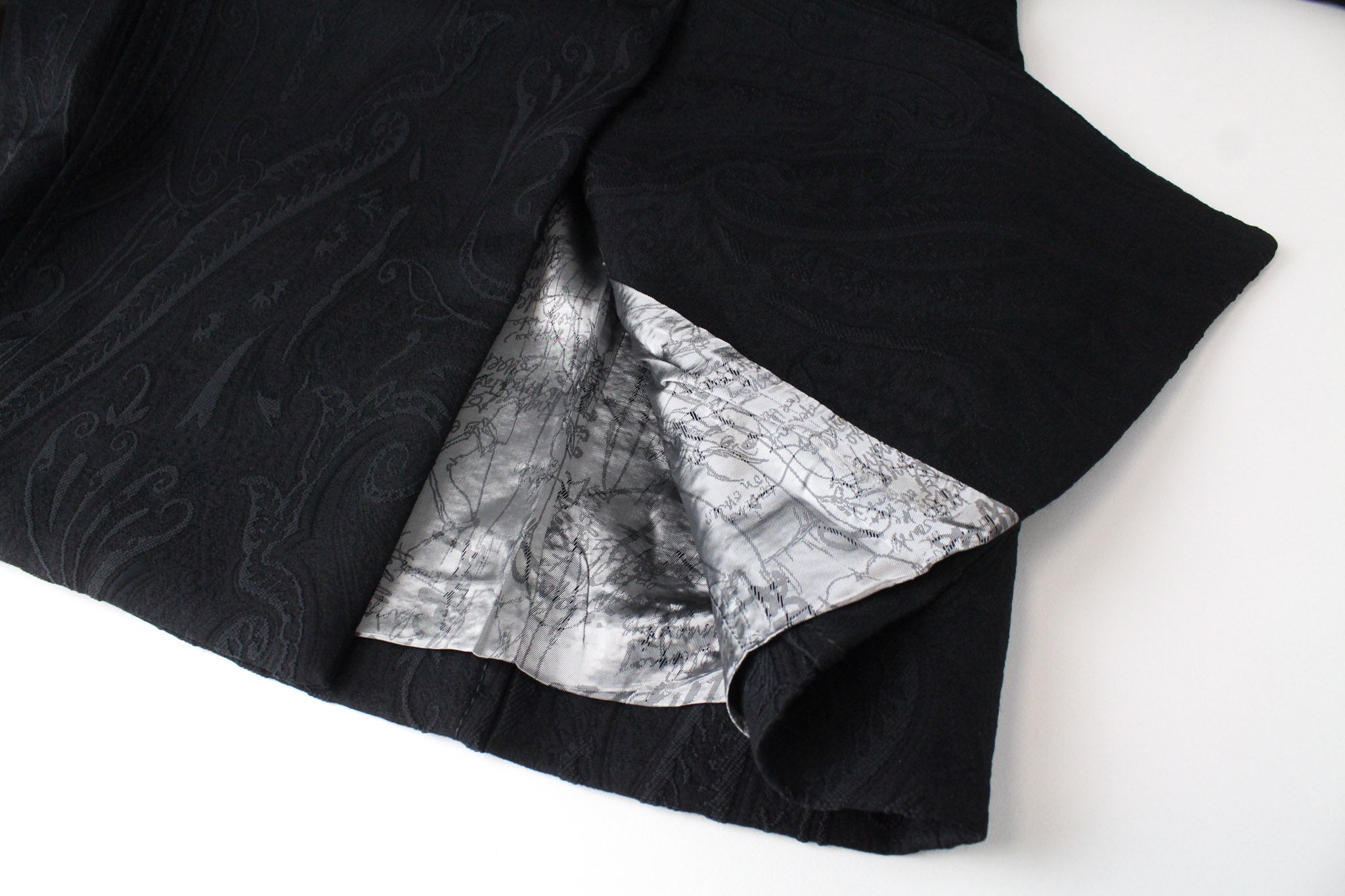 DESIGUAL Innocense moteriškas paltas 28 žakardo juodas vilnonis dizainerio stiliaus 