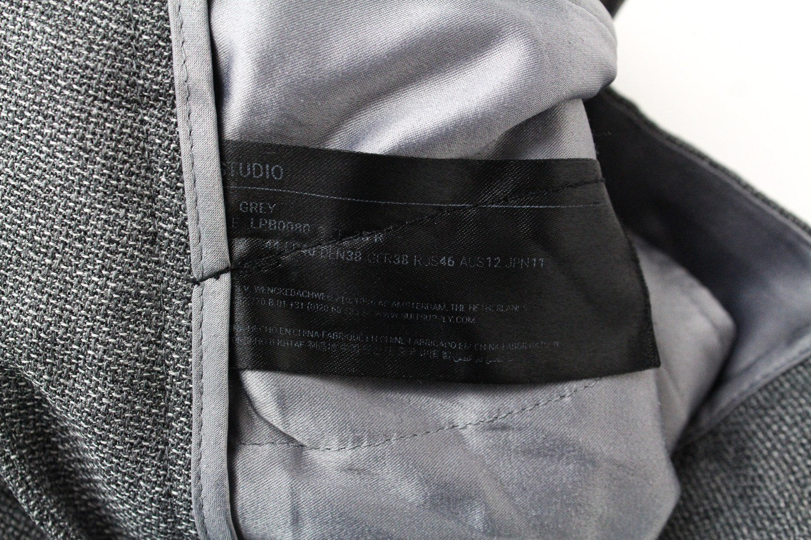 SUISTUDIO moteriškos kelnės UK12R pilkos vilnonės klostuotos elegantiškos, pritaikytos oficialios kelnės 