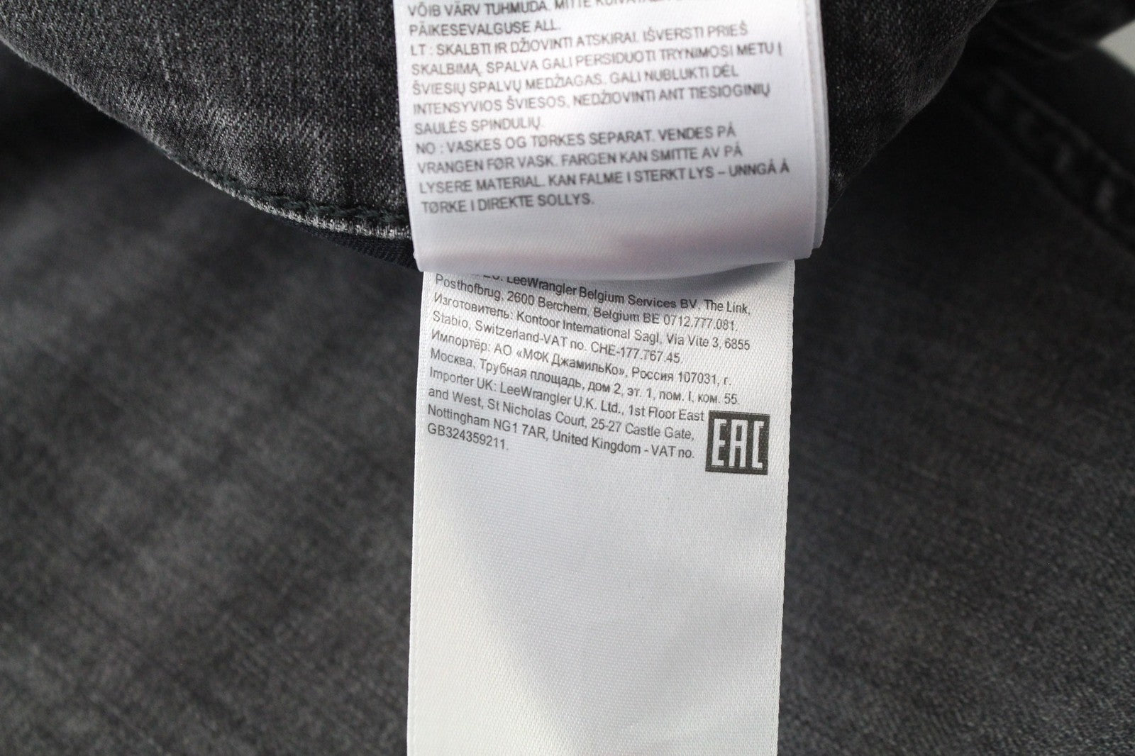 LEE Rider vyriški džinsai W33/L32 pilki, prigludę, su užtrauktuku, tamprios medvilnės džinsinio audinio 