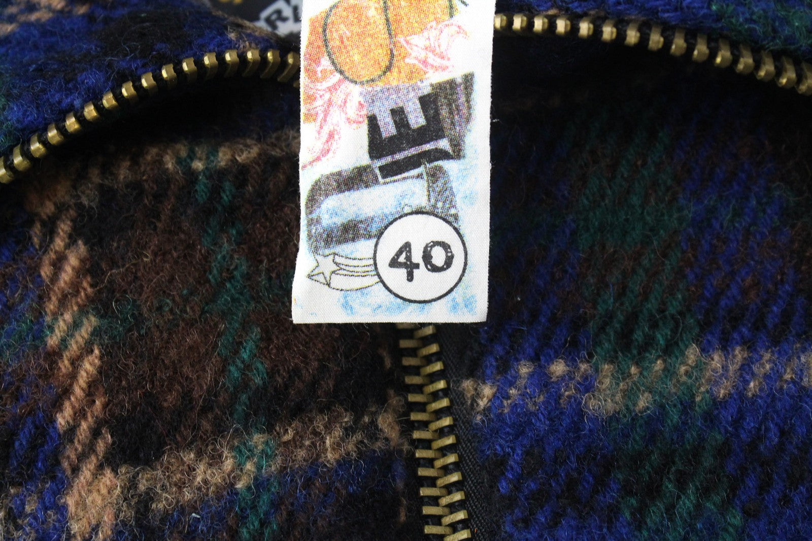 DESIGUAL moteriškas paltas, 40 dydžio, mėlynas tartano vilnos mišinio megztinis su siuvinėtu kimono raštu 