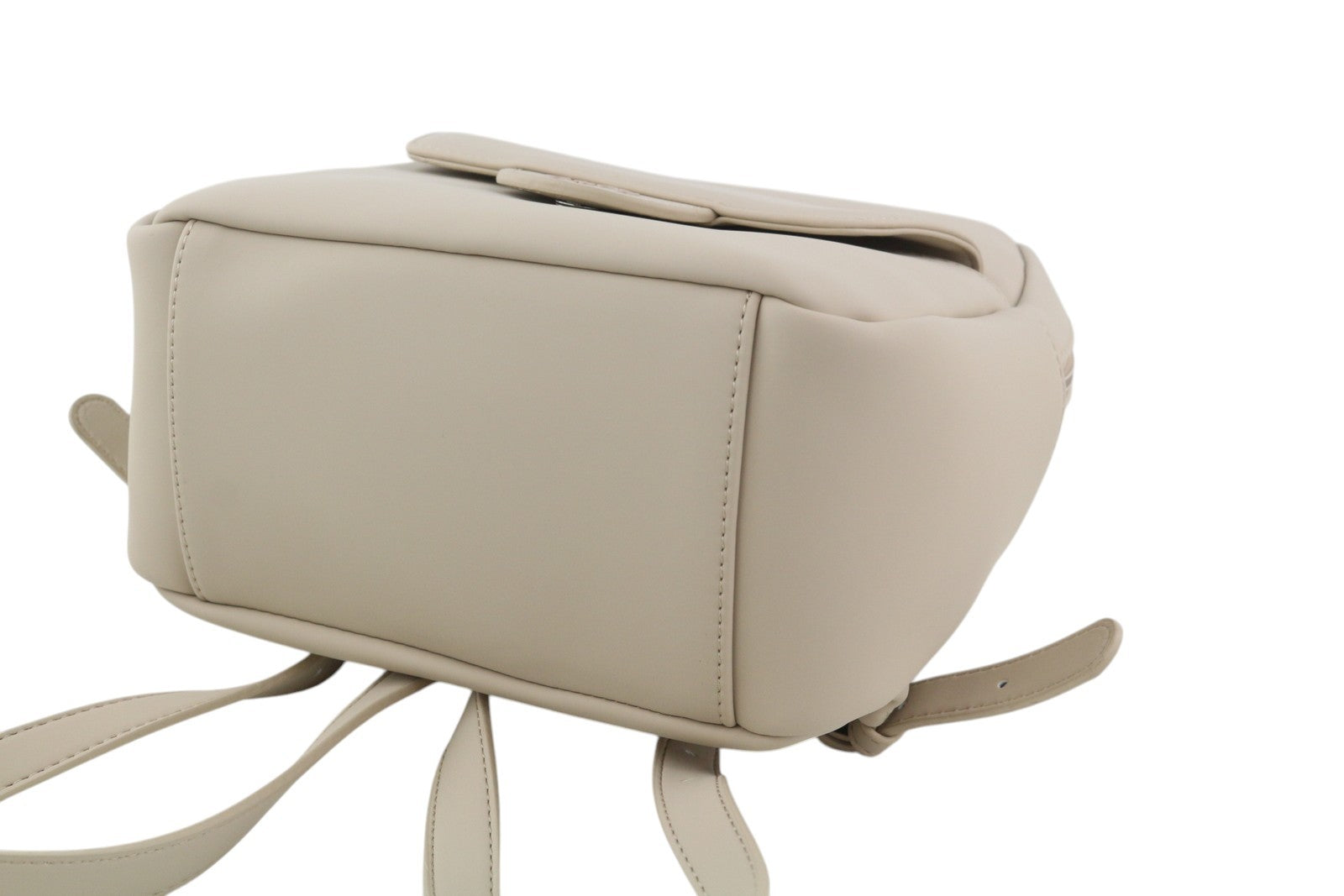 O BAG Sofia moteriška rankinė OS šviesiai smėlio spalvos su dviem rankenomis, užtrauktuku, logotipu 