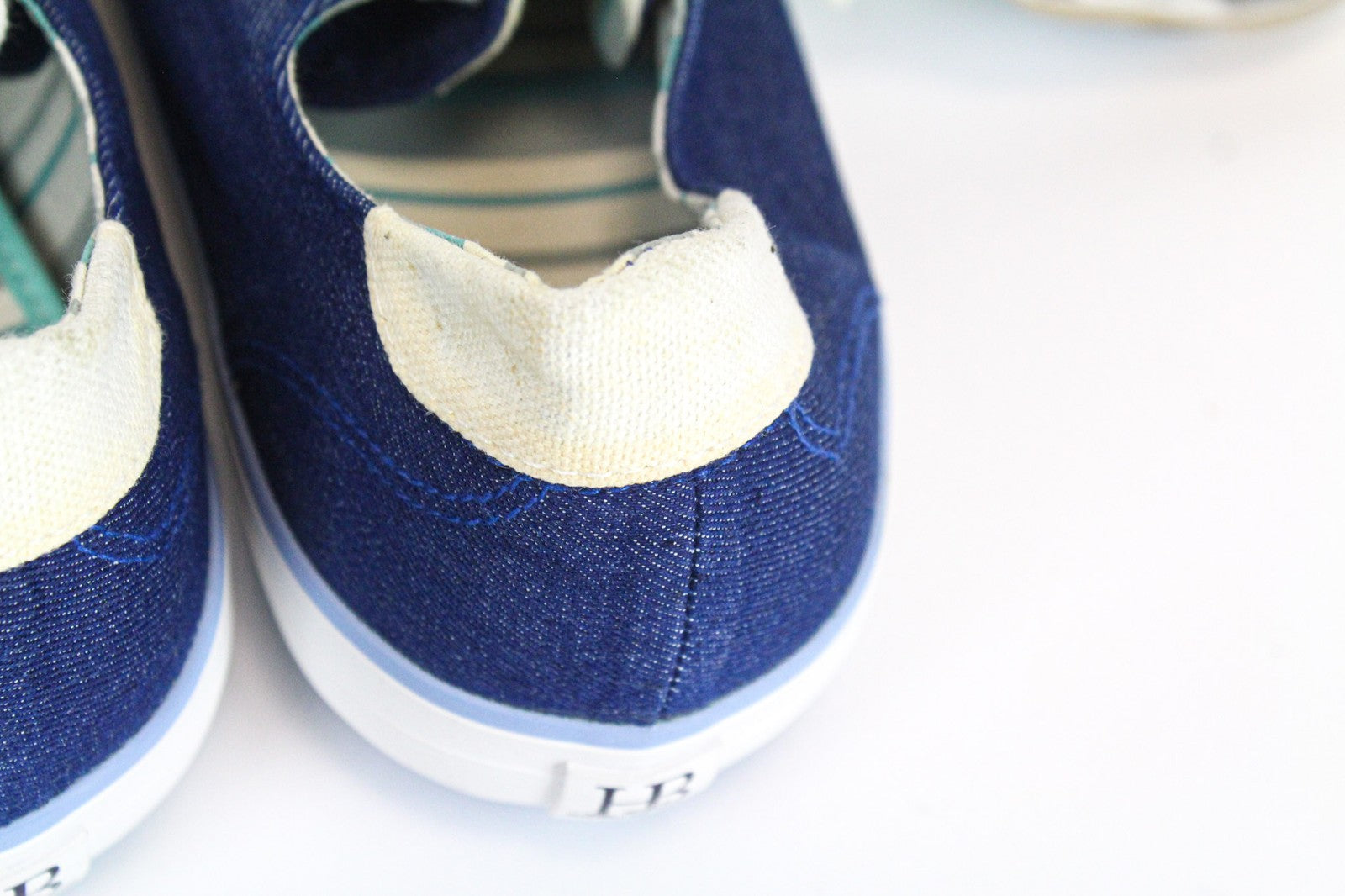 HARMONT &amp; BLAINE vyriški sportbačiai EU44 mėlyni, džinso imitacijos, žemapadžiai, siuvinėti bateliai 