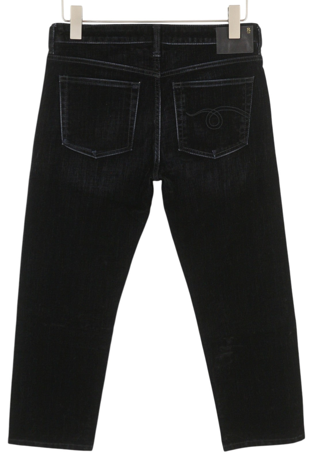 R13 berniukiškos tiesios moteriškos kelnės 27 juodos aksominės su užtrauktuku iki kulkšnies 