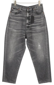 R13 Jennie siaurėjančios moteriškos džinsinės kelnės, 27 vnt., pilkos, skalbtos, plėšytos, suplėšytos odos imitacija. RMK 540 € 