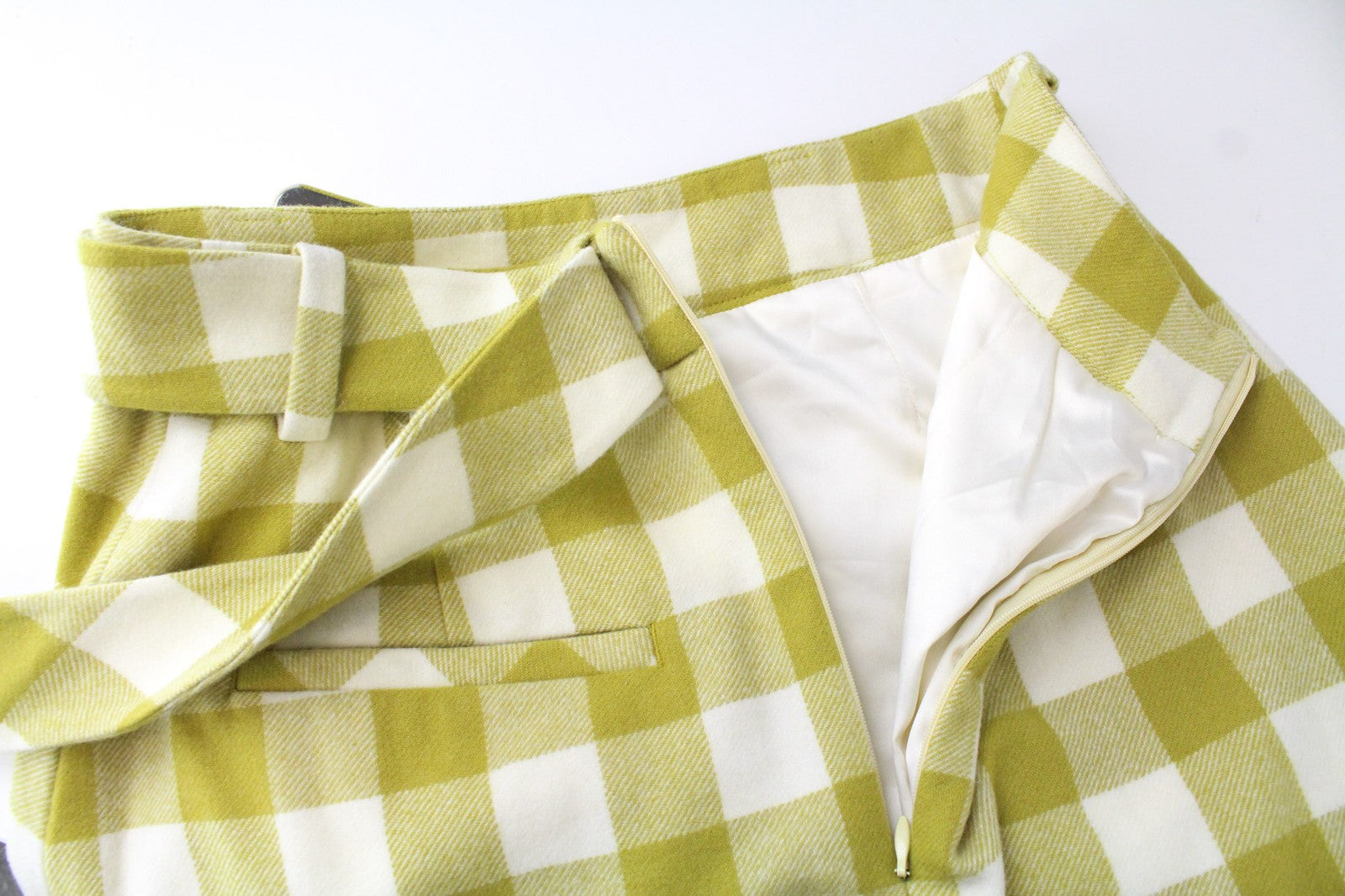 SUISTUDIO Calvin moteriškas sijonas UK8 žalias languotas grynos vilnos pamušalas su diržu 