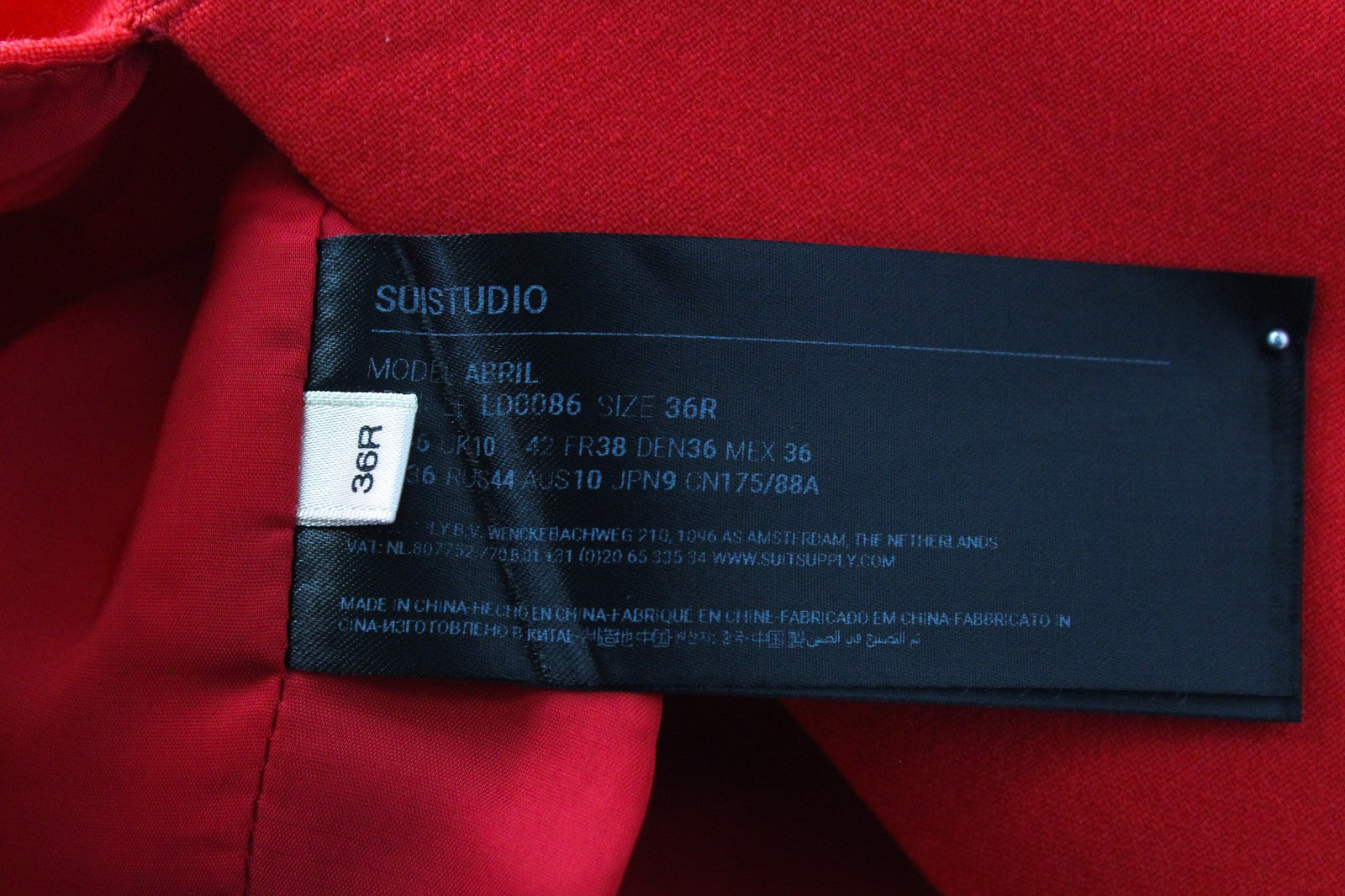 SUISTUDIO Abril moteriška suknelė UK10R raudona, plona, ​​iki kelių, prie kūno priglundanti, vilnos mišinio suknelė 