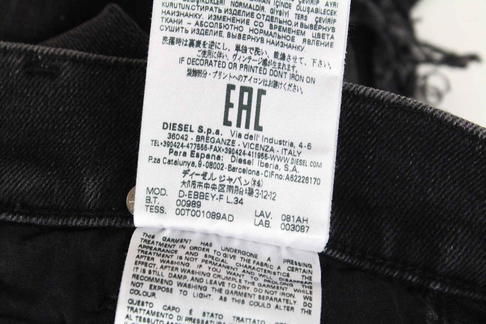 DIESEL D-Ebbey-F 081AH moteriški džinsai W26/L34 pilki, tamprūs, žemo kirpimo, laisvo kirpimo, medvilniniai. 