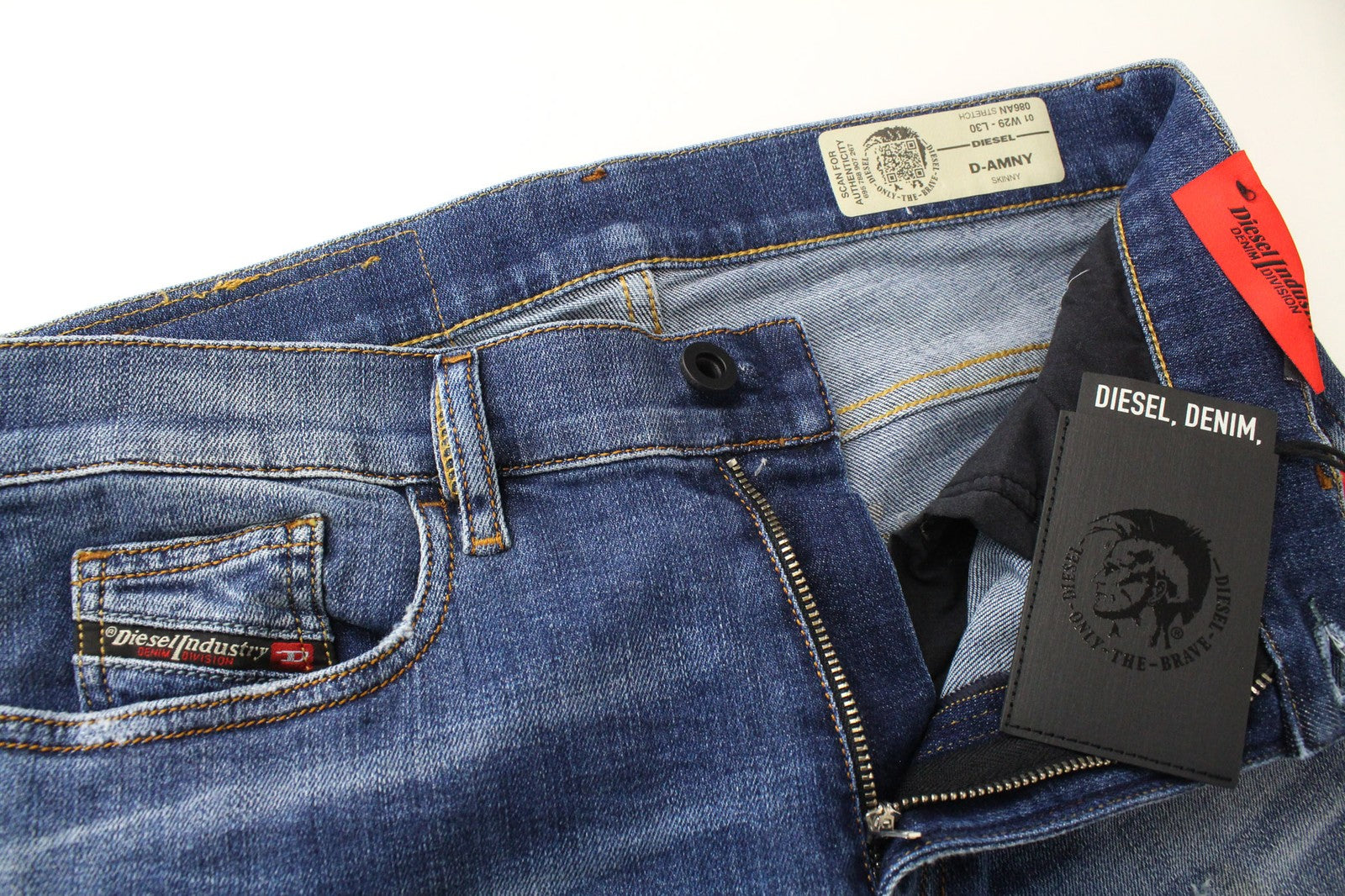 DIESEL D-Amny 086AN vyriški džinsai W29/L30 aptempti mėlyni tamprūs džinsai, medvilninis skalbimas 