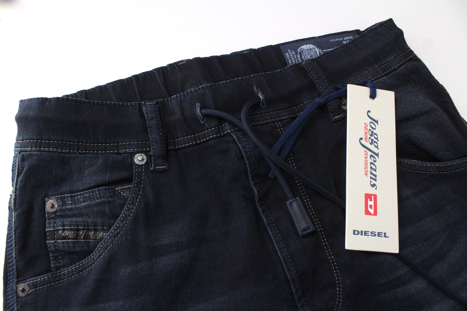 DIESEL Krooley-NE 0686F vyriški W26 Jogg džinsai mėlyni, tamprūs, medvilniniai, ploni, skalbinių imitacijos. 