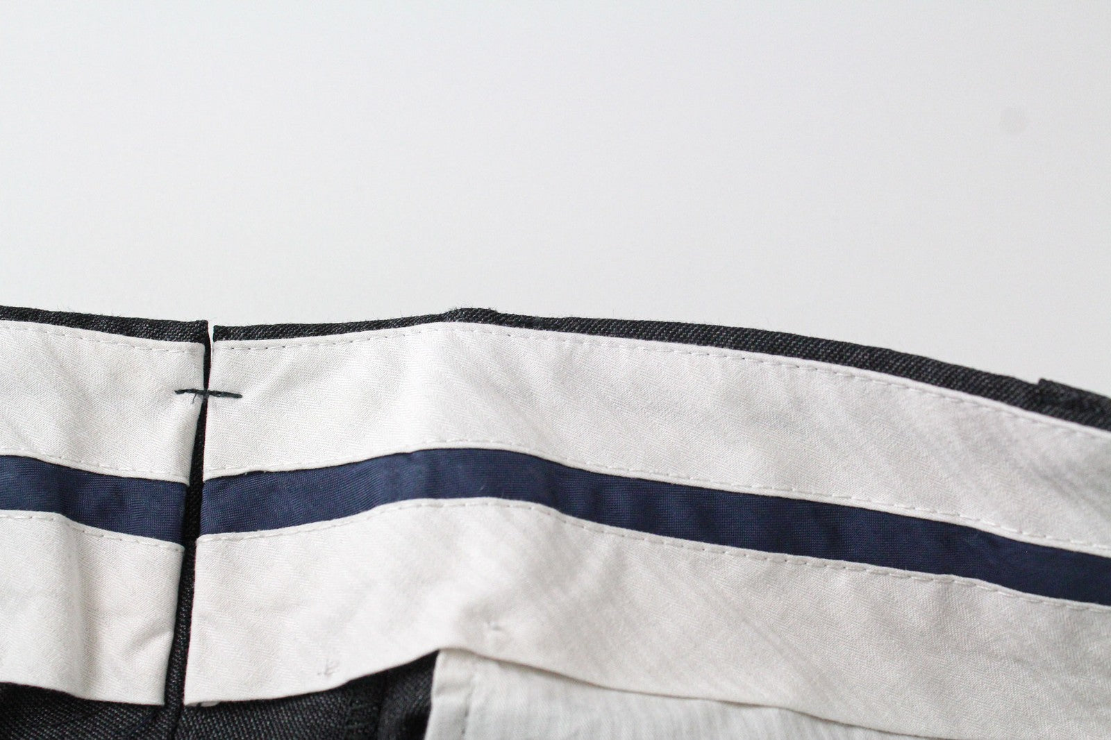 SUITSUPPLY Lazio Men's Suit UK38R Grey Wool S110s Slim 2Pc Perennial Sharkskin