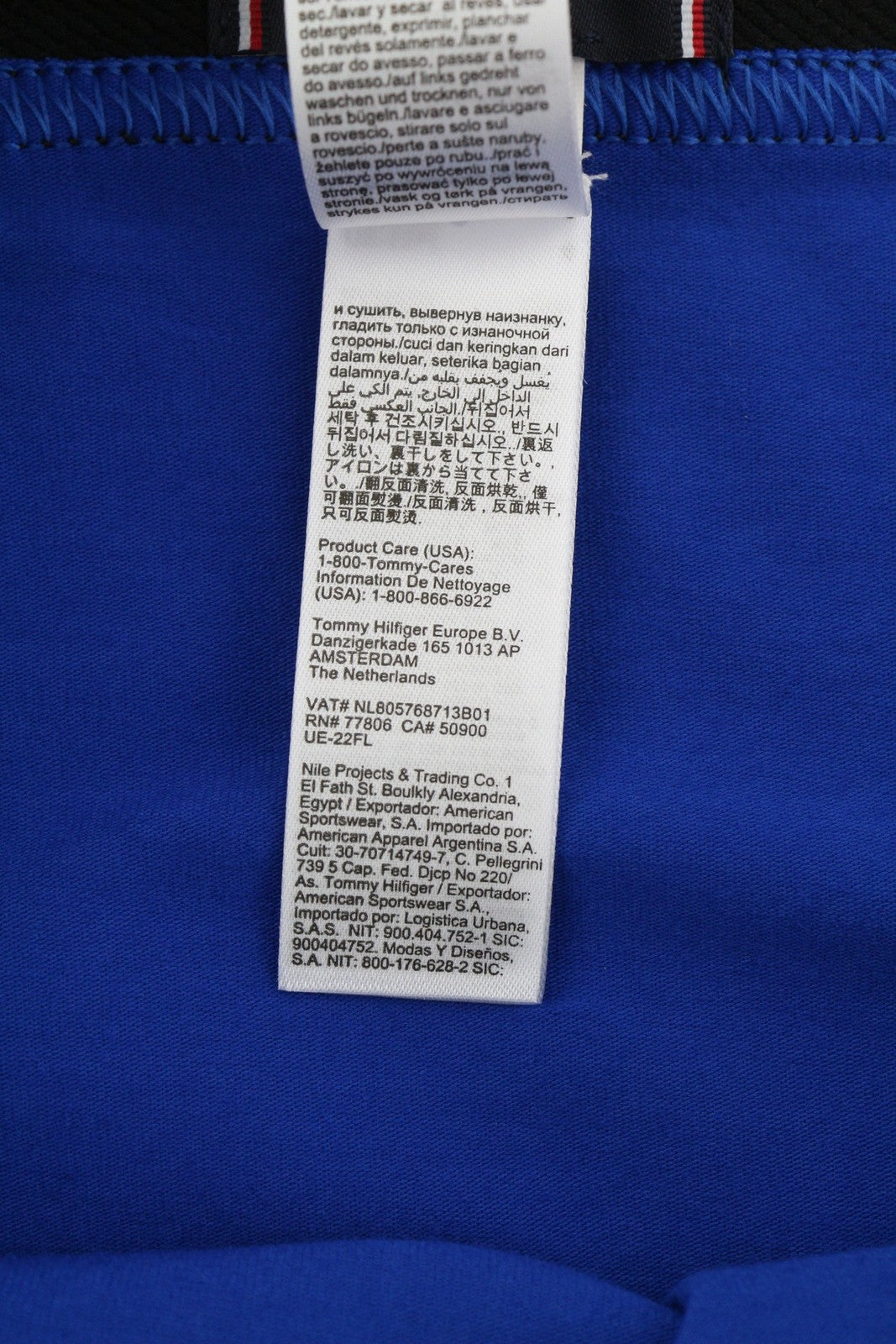 TOMMY HILFIGER vyriški apatiniai M dydis, mėlyni, su raštu ir kojinėmis, siuvinėti bokseriai. 