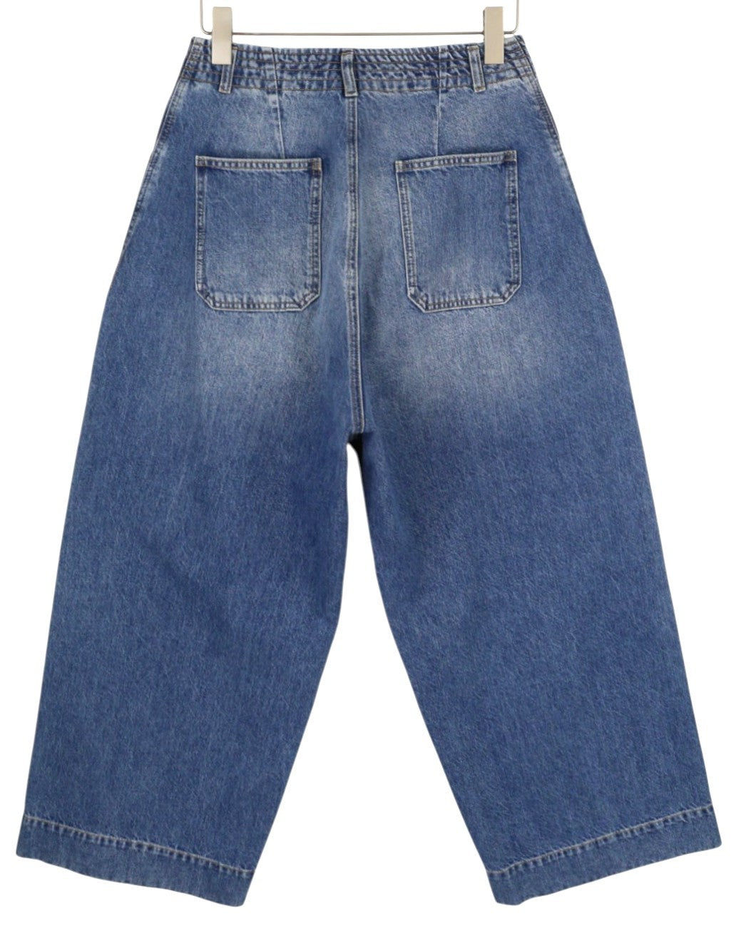 PLAN C moteriški džinsai, 42 dydžio, mėlyni, laisvo kirpimo, blukinto džinso užsegimai, rekomenduojama kaina – 579 € 