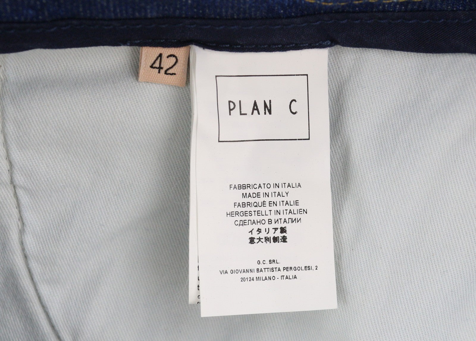 PLAN C moteriški džinsai, 42 dydžio, mėlyni, laisvo kirpimo, blukinto džinso užsegimai, rekomenduojama kaina – 579 € 