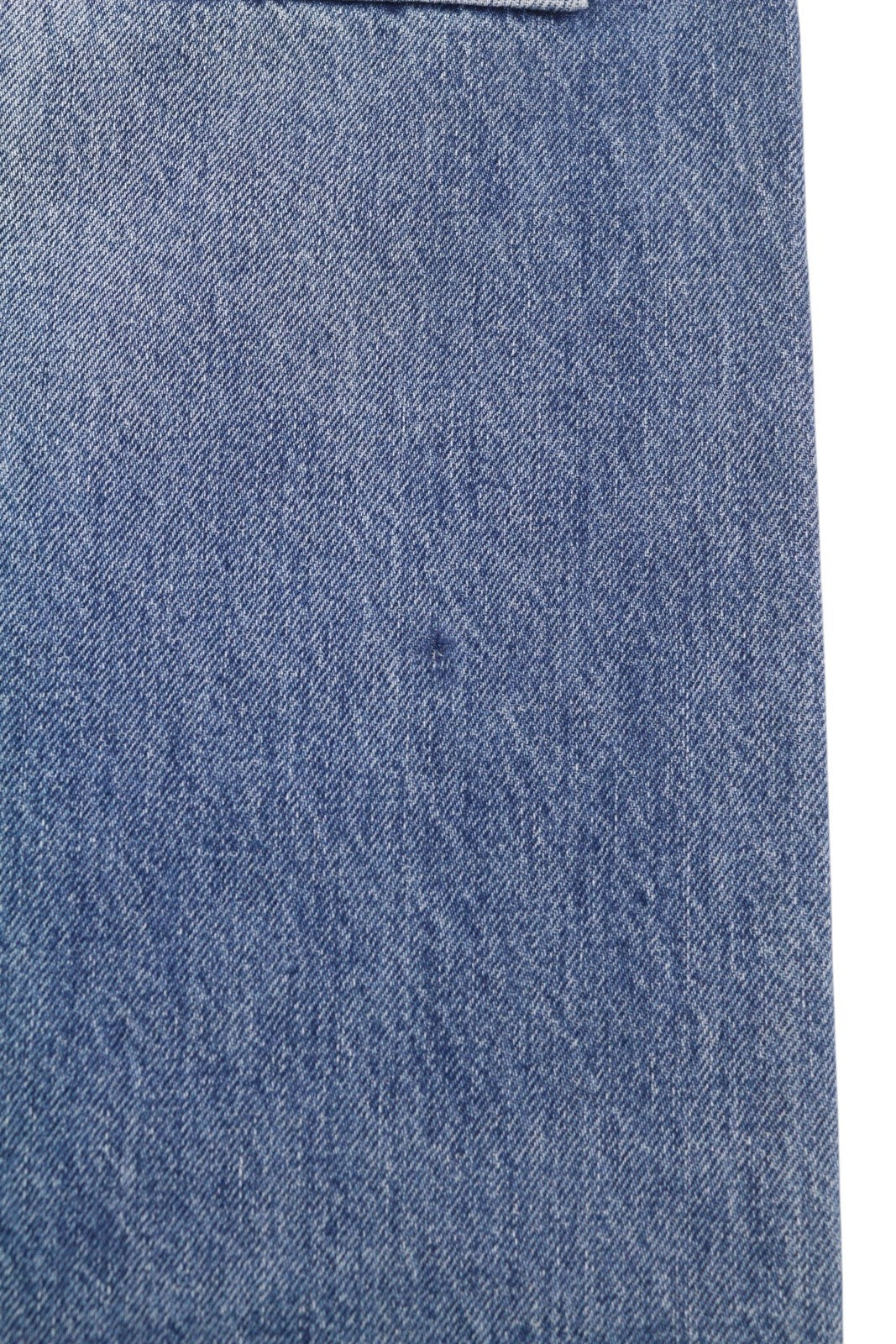 PLAN C moteriški džinsai, 38 dydis, mėlyni, skalbti, tiesaus kirpimo, laisvo kirpimo, su sagomis. Rekomenduojama kaina – 550 €. 