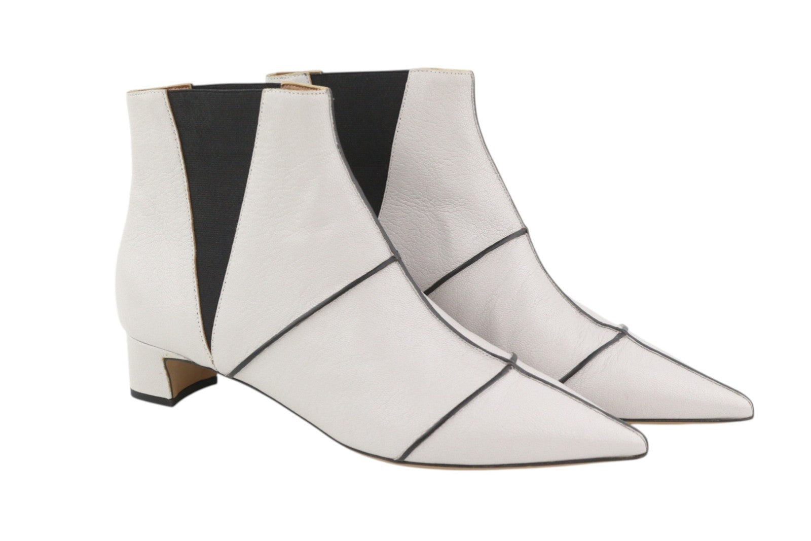 EMPORIO ARMANI X3M311 moteriški bateliai, 37 dydis, balti, odiniai, smaili nosis, kulkšnies pakulnė. 