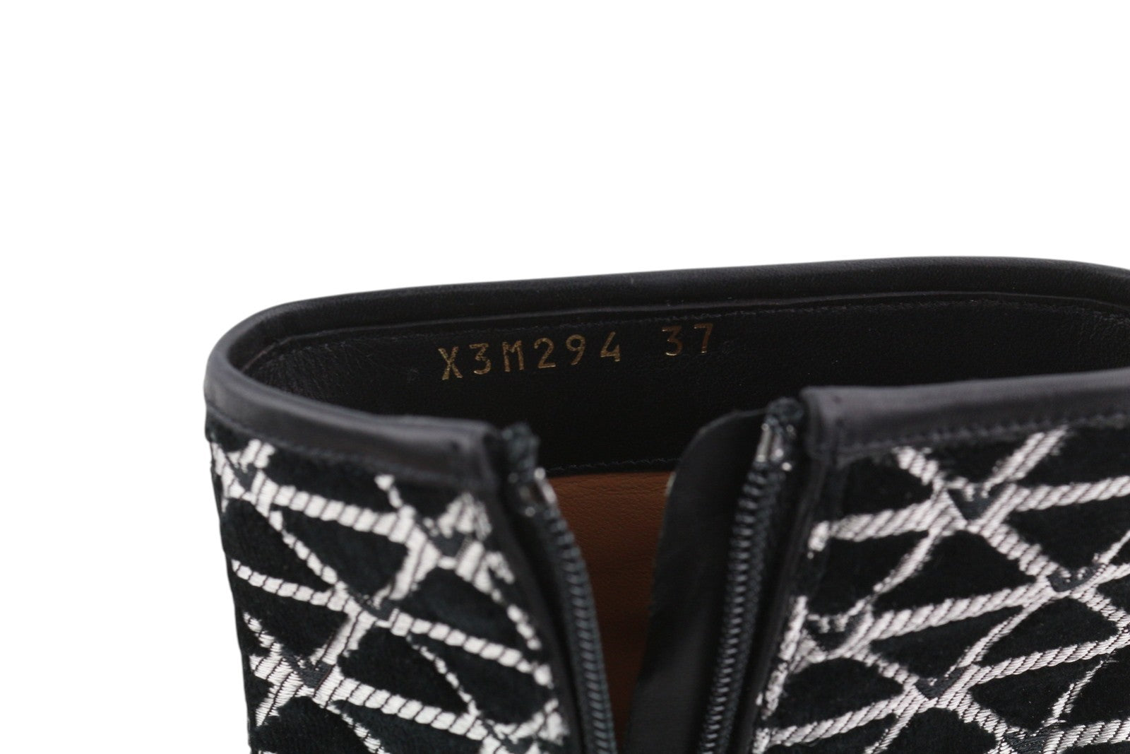 EMPORIO ARMANI X3M294 moteriški aulinukai juodos spalvos, odiniai, su detalėmis, logotipu ir spauda, ​​aukštakulniai 