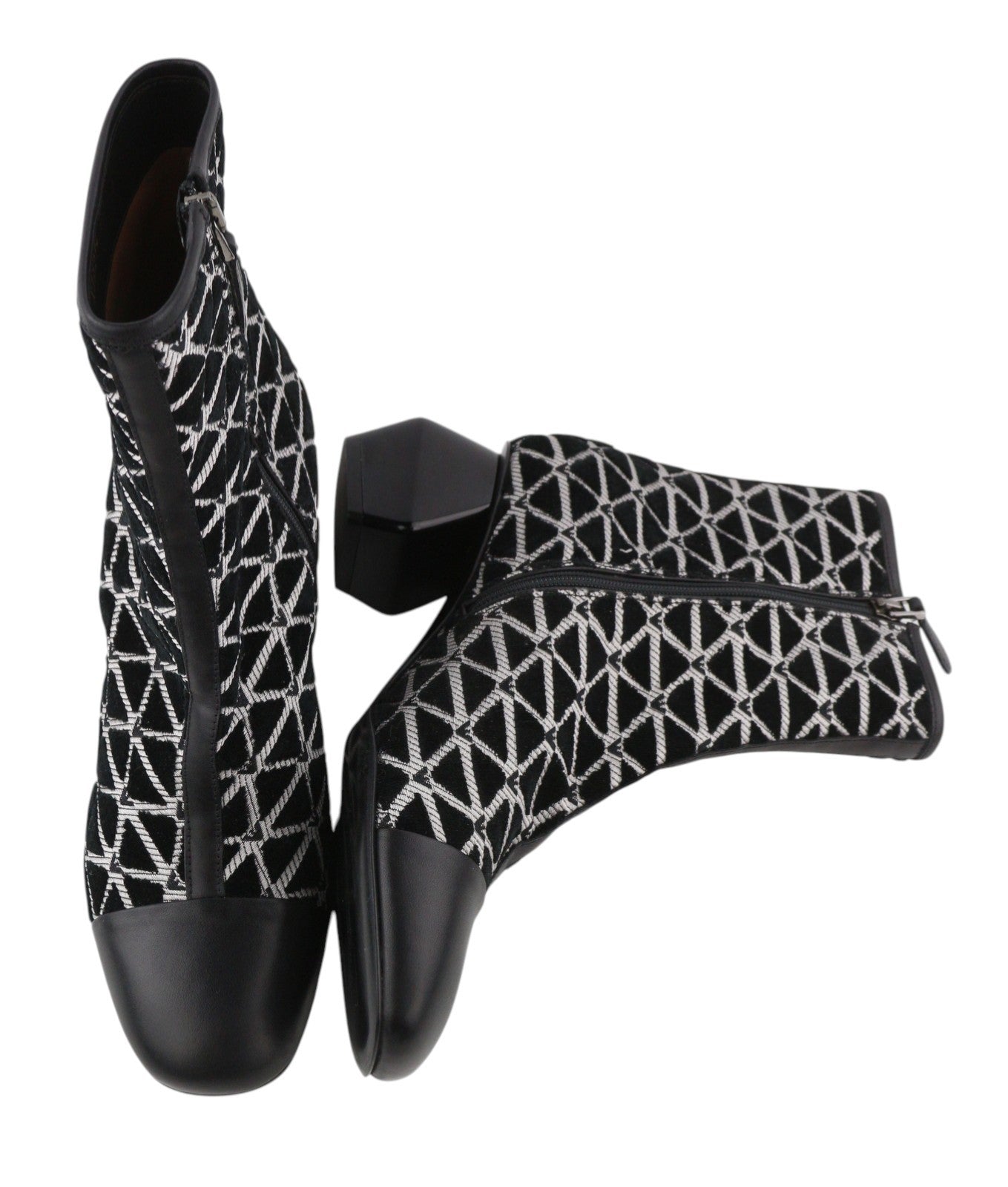 EMPORIO ARMANI X3M294 moteriški aulinukai juodos spalvos, odiniai, su detalėmis, logotipu ir spauda, ​​aukštakulniai 