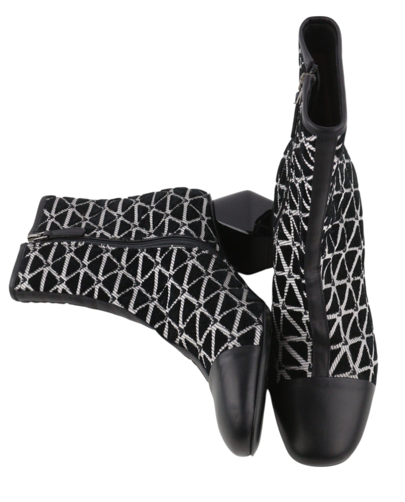 EMPORIO ARMANI X3M294 moteriški aulinukai juodos spalvos, odiniai, su detalėmis, logotipu ir spauda, ​​aukštakulniai 