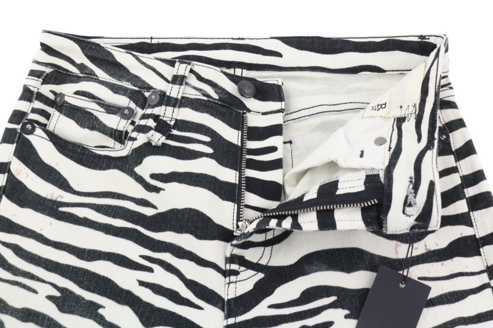 R13 Kick Fit moteriški džinsai, 27 dydžio, zebro rašto, iki kulkšnių, trumpinti, platėjantys, RRP 499 € 